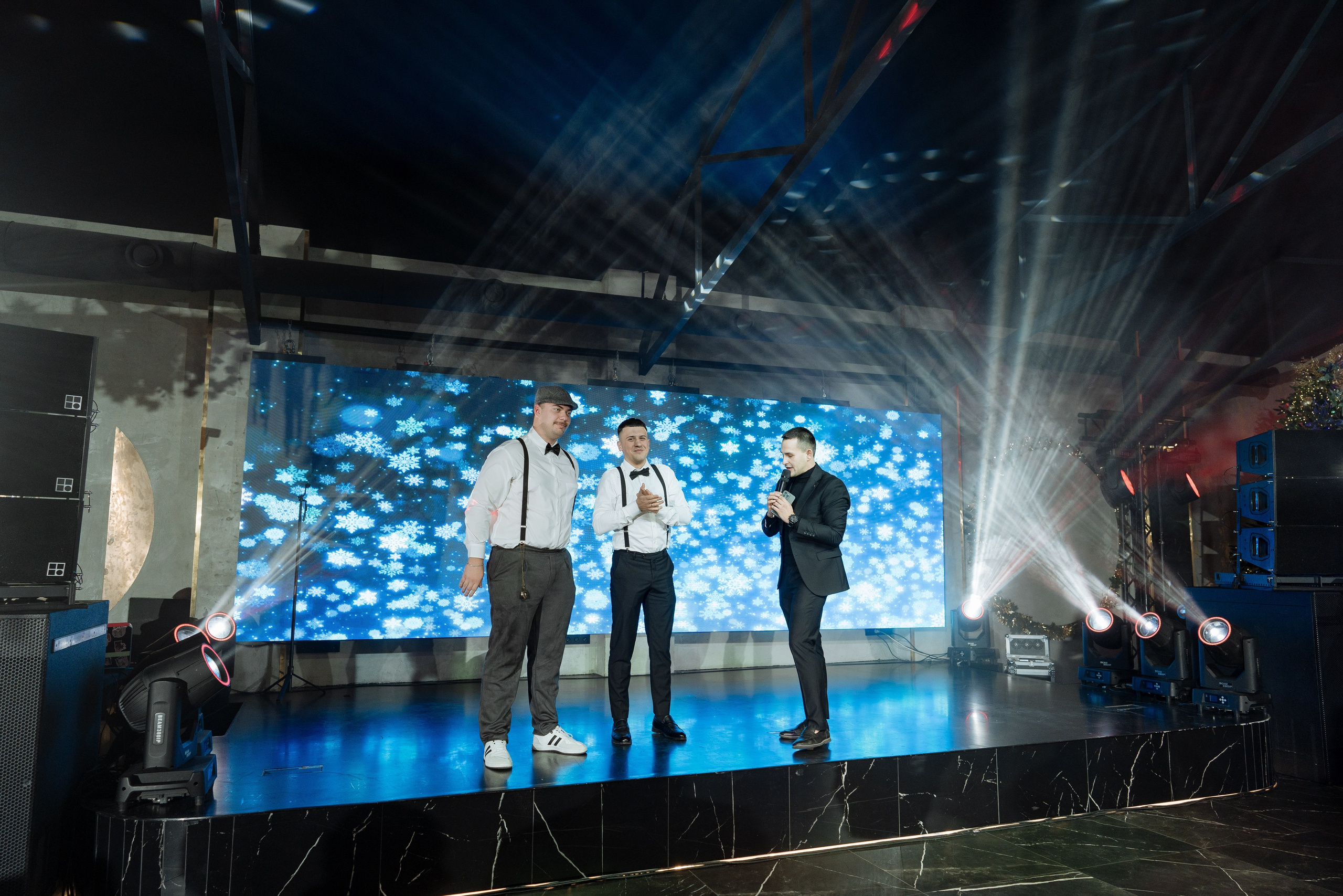 Альбион Тур