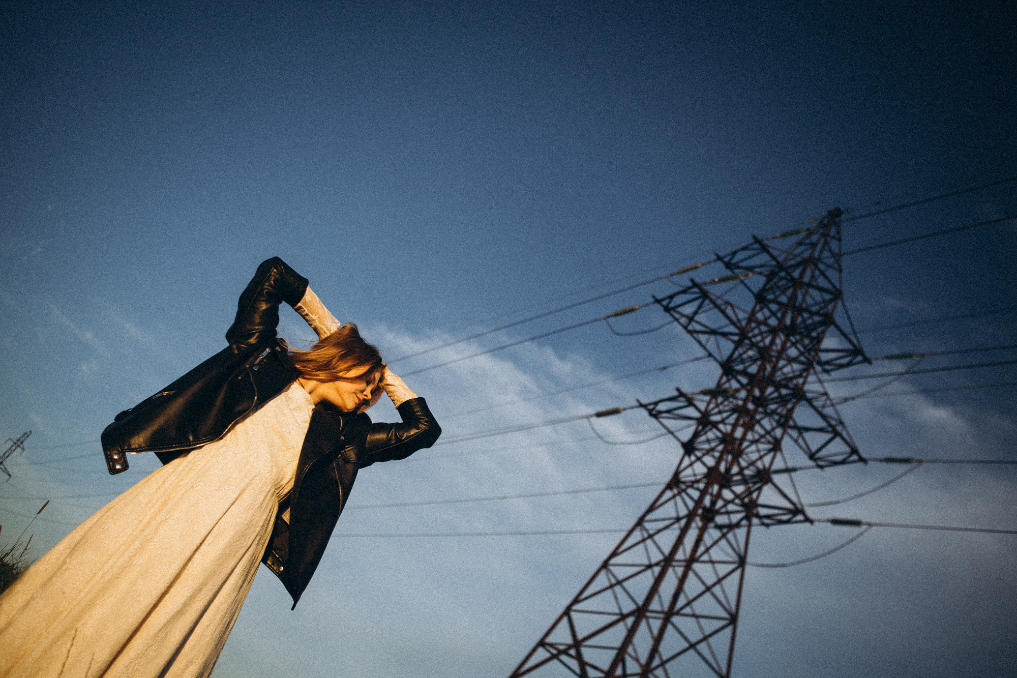 Прогулка вдоль опор ЛЭП. Даша Яковенко Фотограф Спб