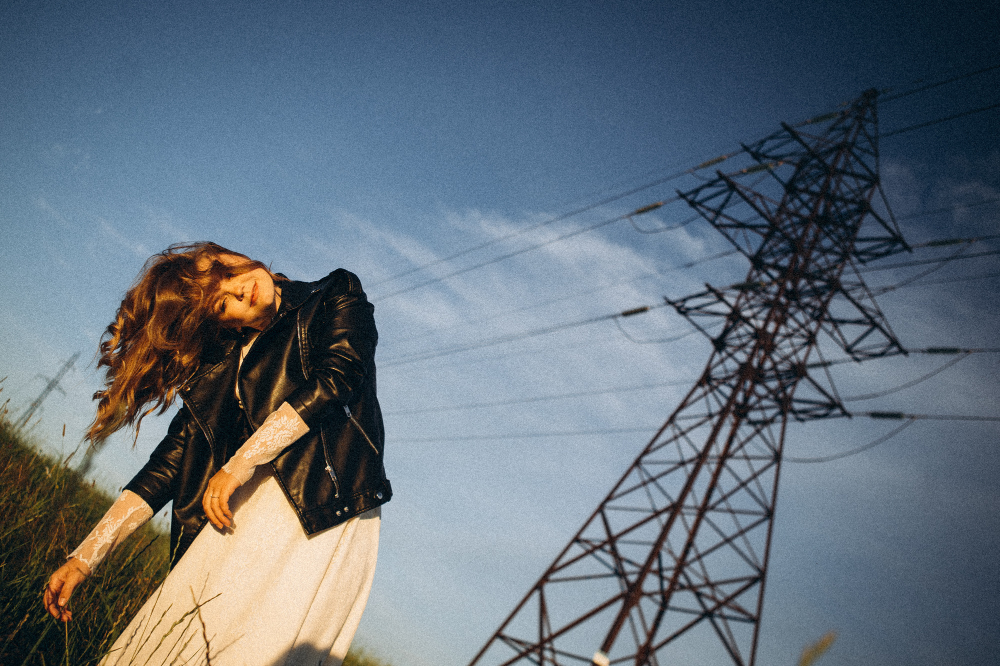 Прогулка вдоль опор ЛЭП. Даша Яковенко Фотограф Спб