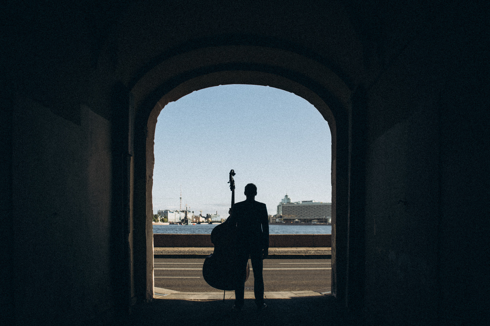 Контрабасист. Даша Яковенко Фотограф Спб