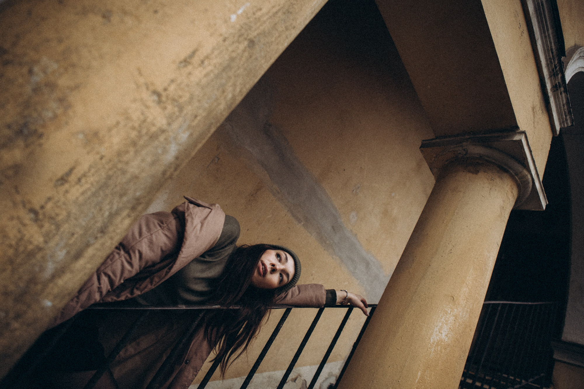 Бродить по осенней Петроградке. Даша Яковенко Фотограф Спб