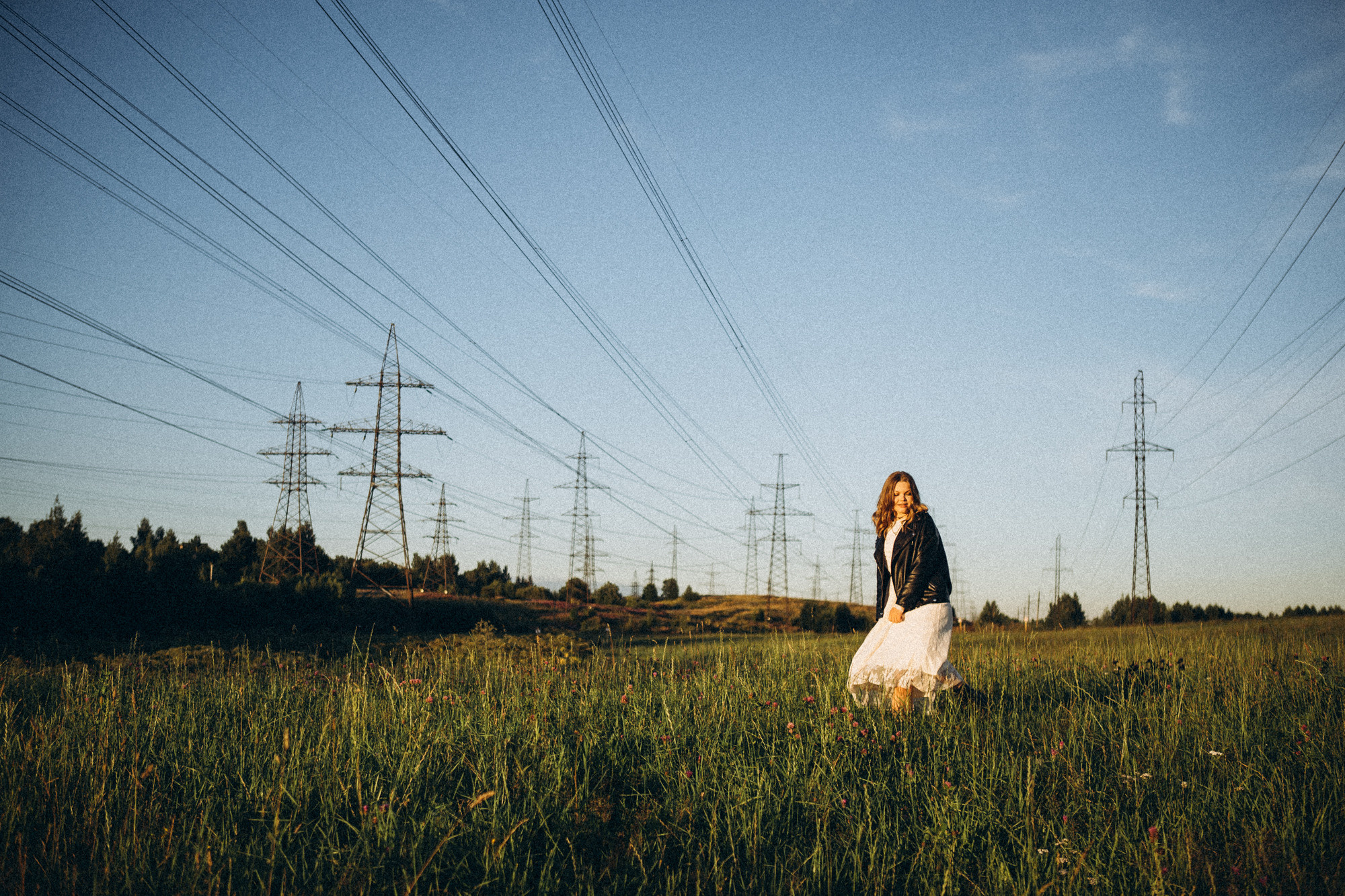 Прогулка вдоль опор ЛЭП. Даша Яковенко Фотограф Спб