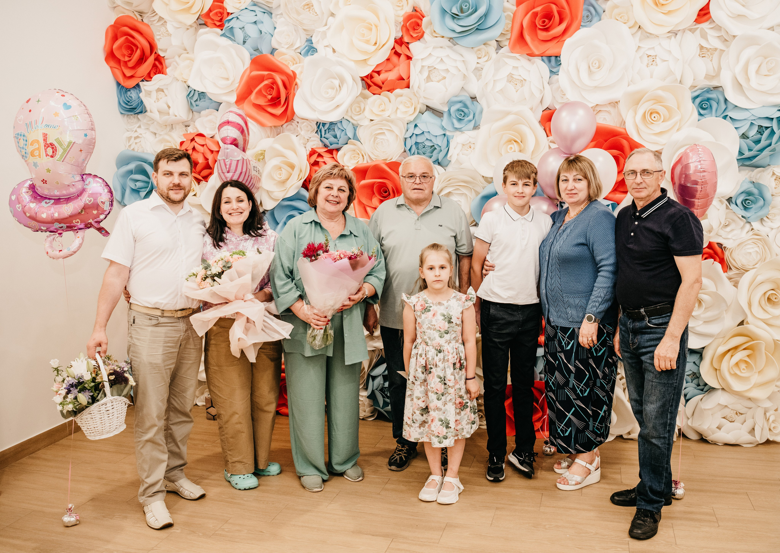 Выписка Ксении. Коммунарка. Фотограф на выписку из роддома в Москве и МО