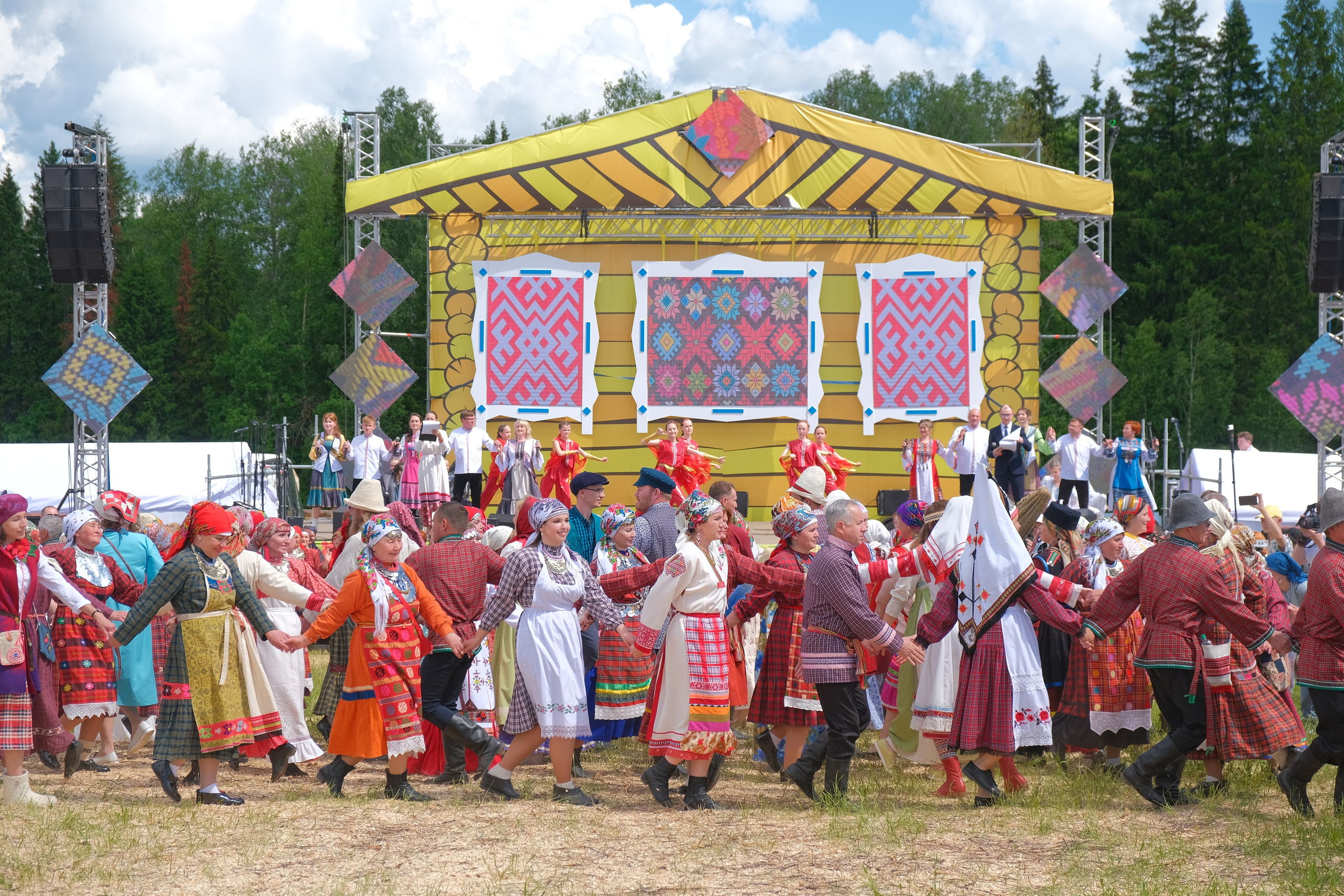 Удмуртский национальный праздник «Гербер». 2022. Максим Егоров, г. Ижевск. Репортажная, предметная съёмка и фуд-фотография