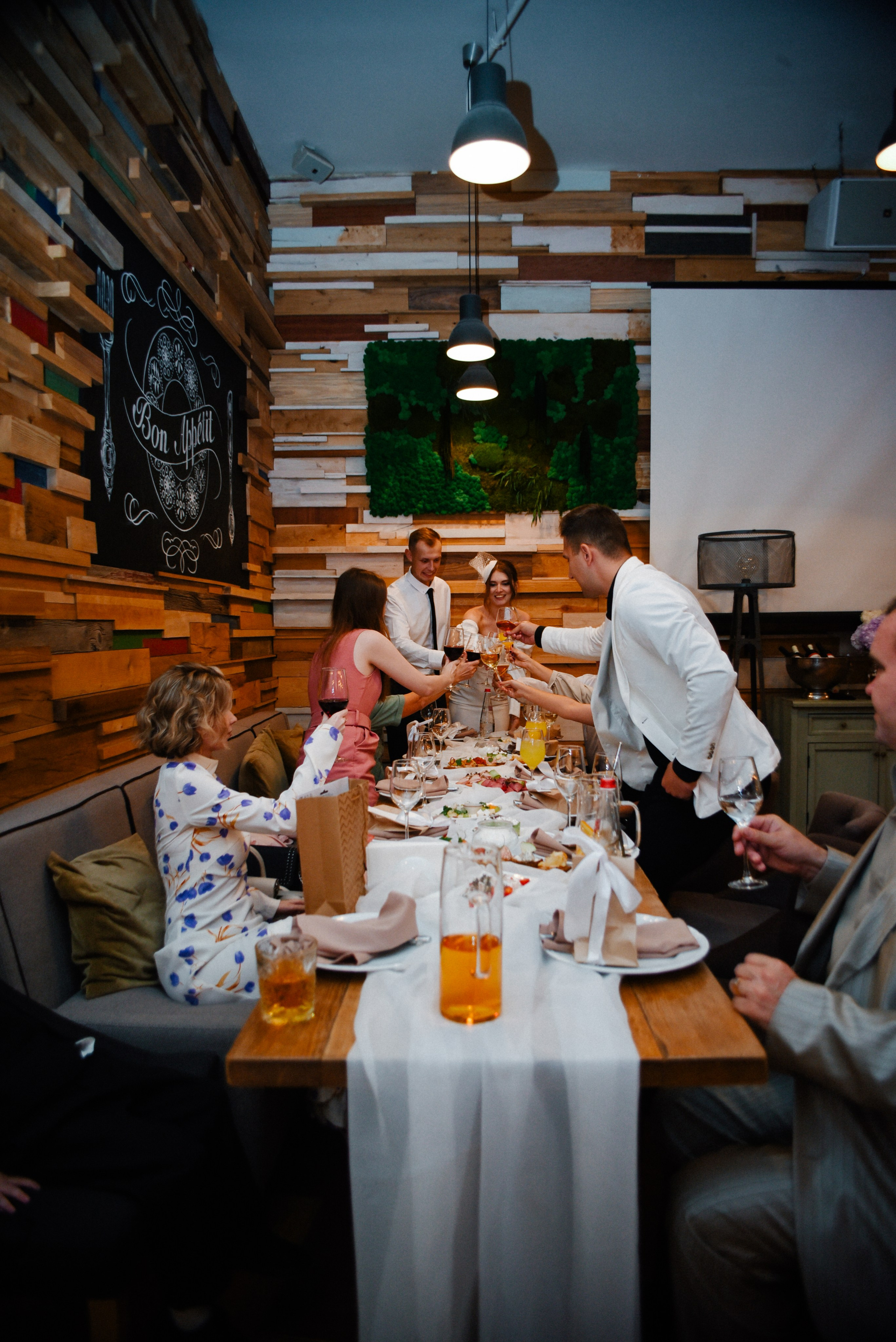 Егор и Виктория Грибоедовский ЗАГС и прогулка по городу. Фотограф Лола Волна, город Москва