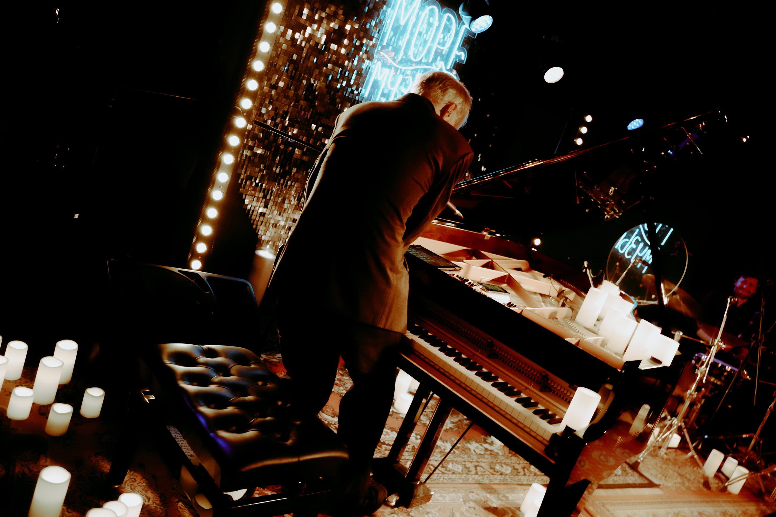 Концерт Tesla Boy