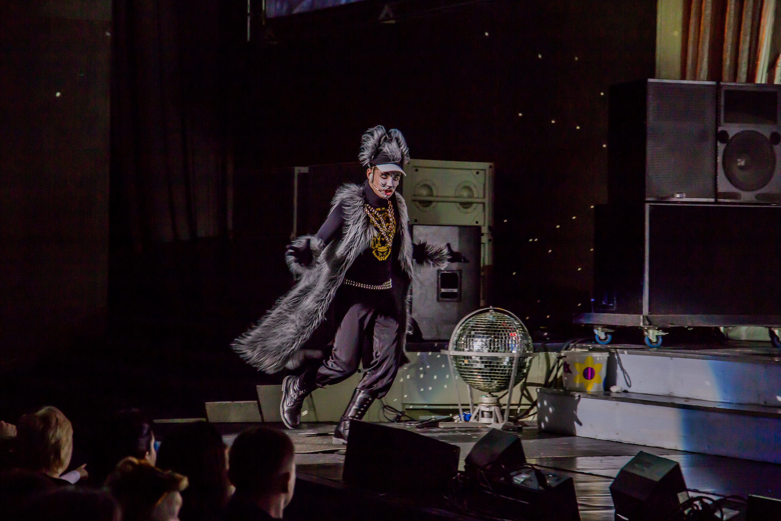 Репортаж — детская елка в БКЗ. Свадебный и семейный фотограф в Санкт-Петербурге Макеева Наталья