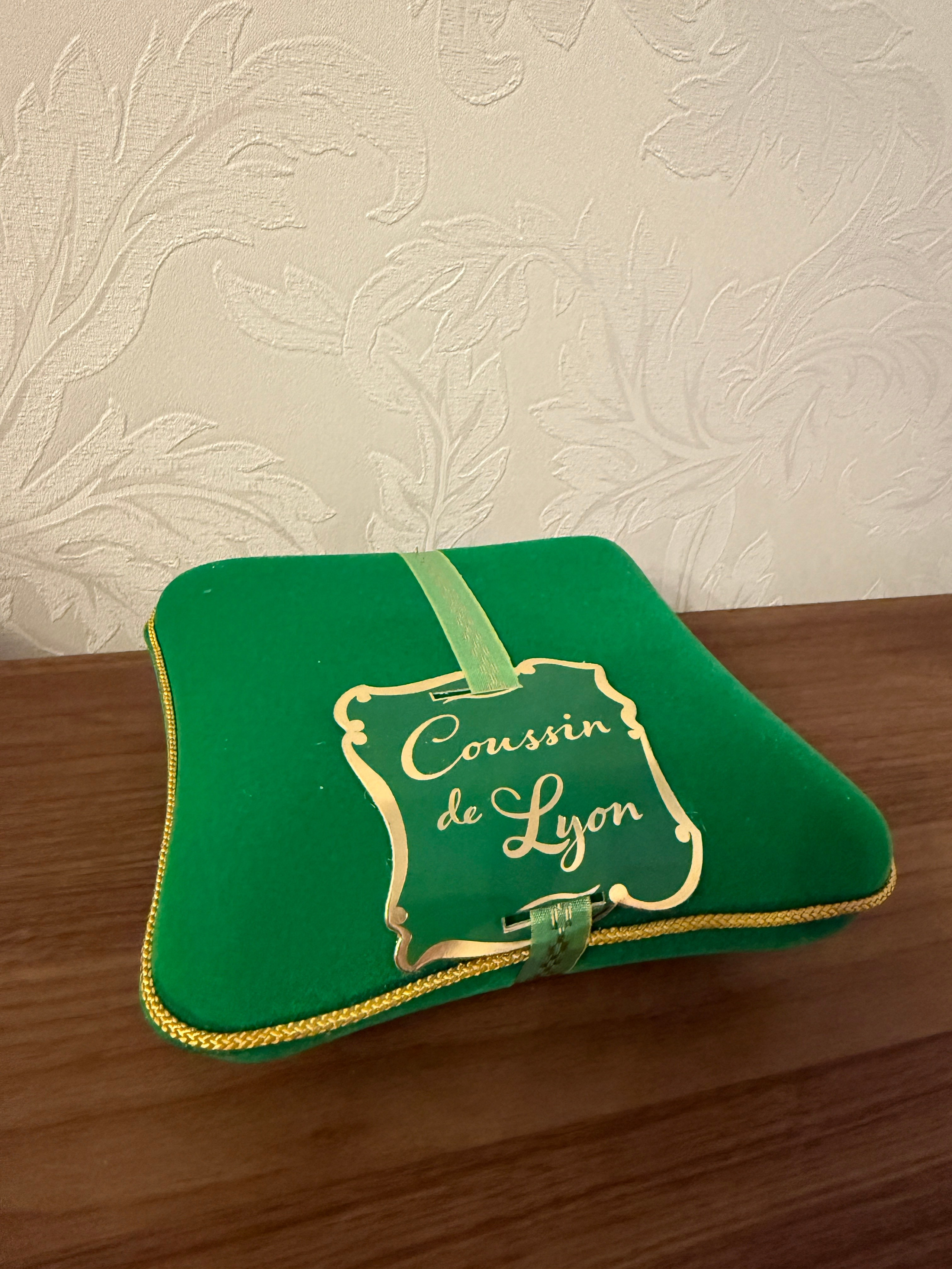 Хобби и коллекции. Ваш байер во Франции