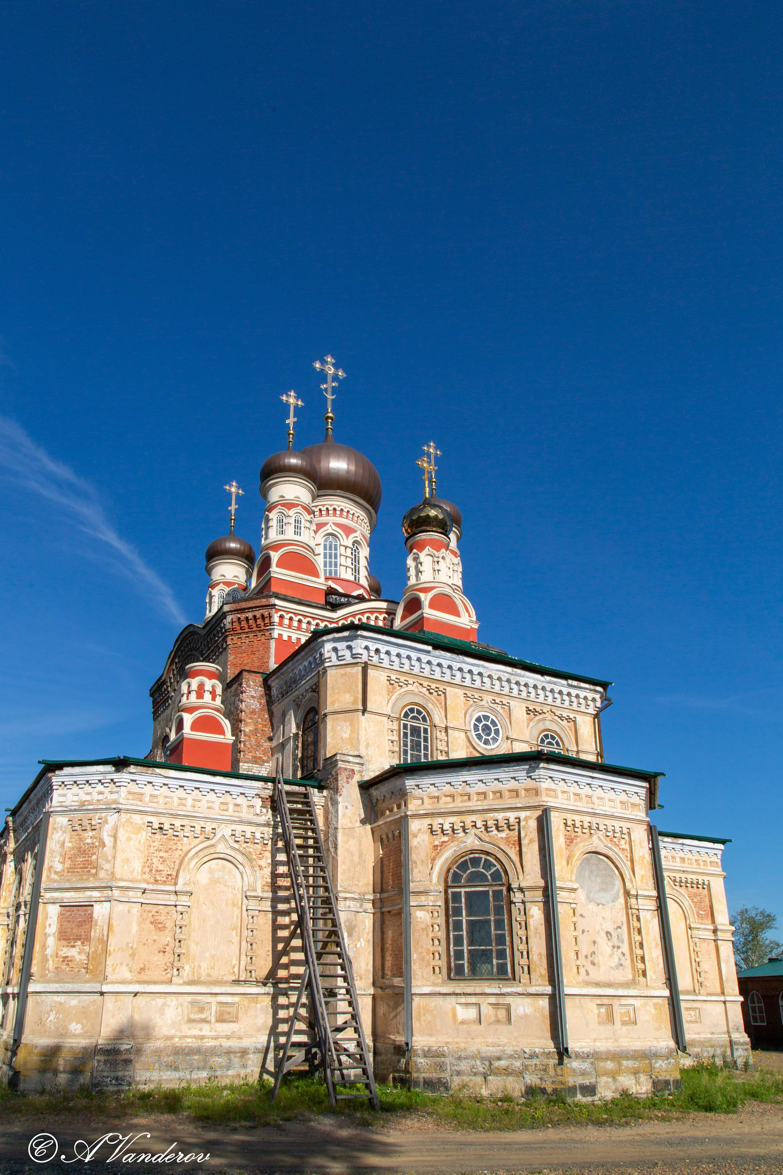 Храм Покрова Божьей Матери Тулун. Фотограф Омск | Александр Вандеров