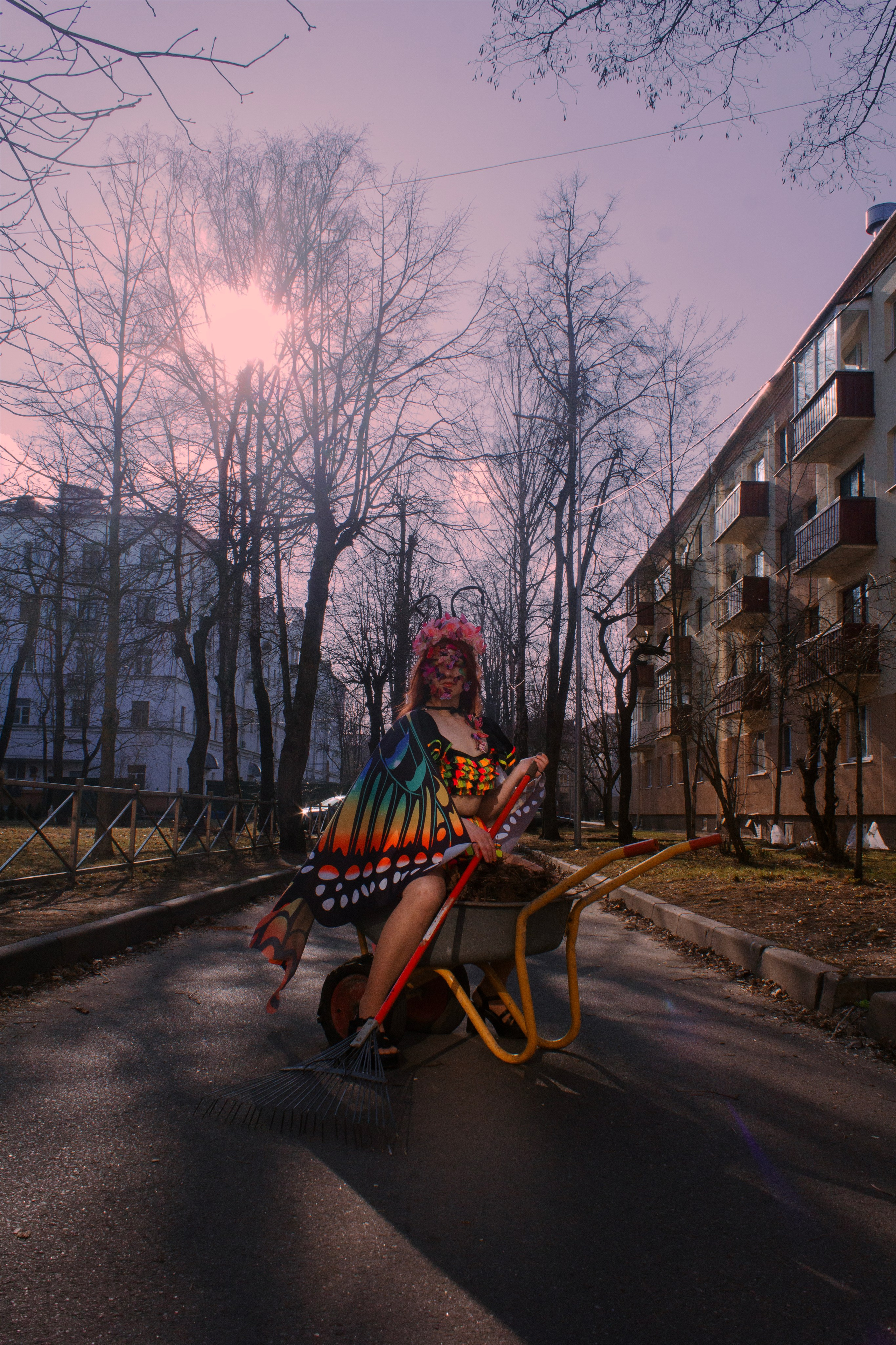 Яркая предвестница теплого лета