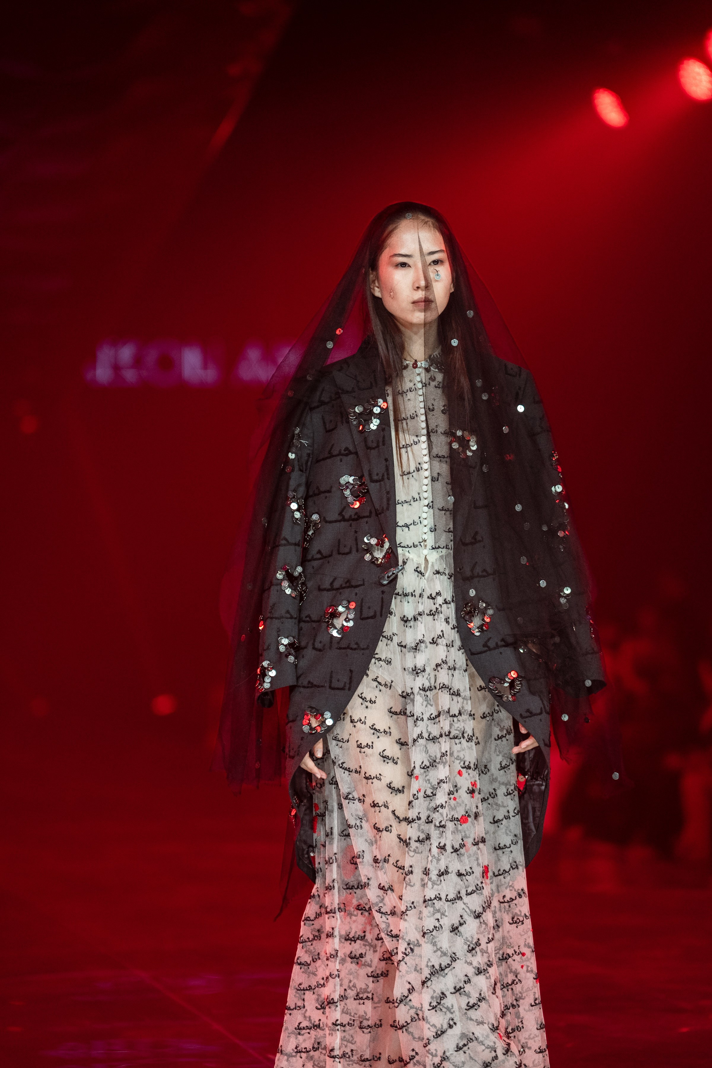 Visa Fashion week Maison Artc. Сайт Алматинского НЮ АРТ, будуар и фэшн фотографа Дениса Карпенко