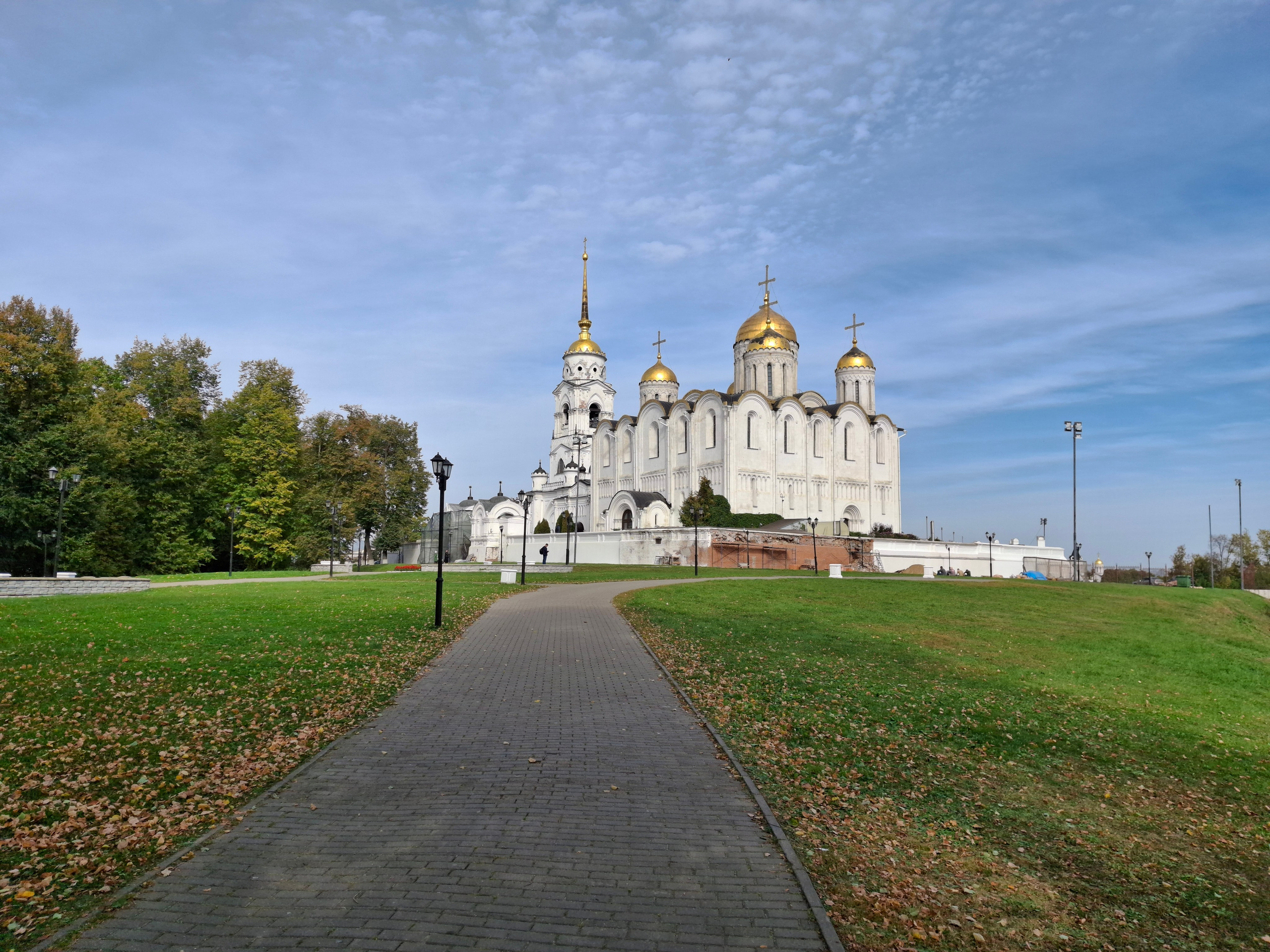 Владимир. Утро и вечер 18 сентября 2025. Игорь Жучков. Россия увиденная глазами путешествующего фотографа
