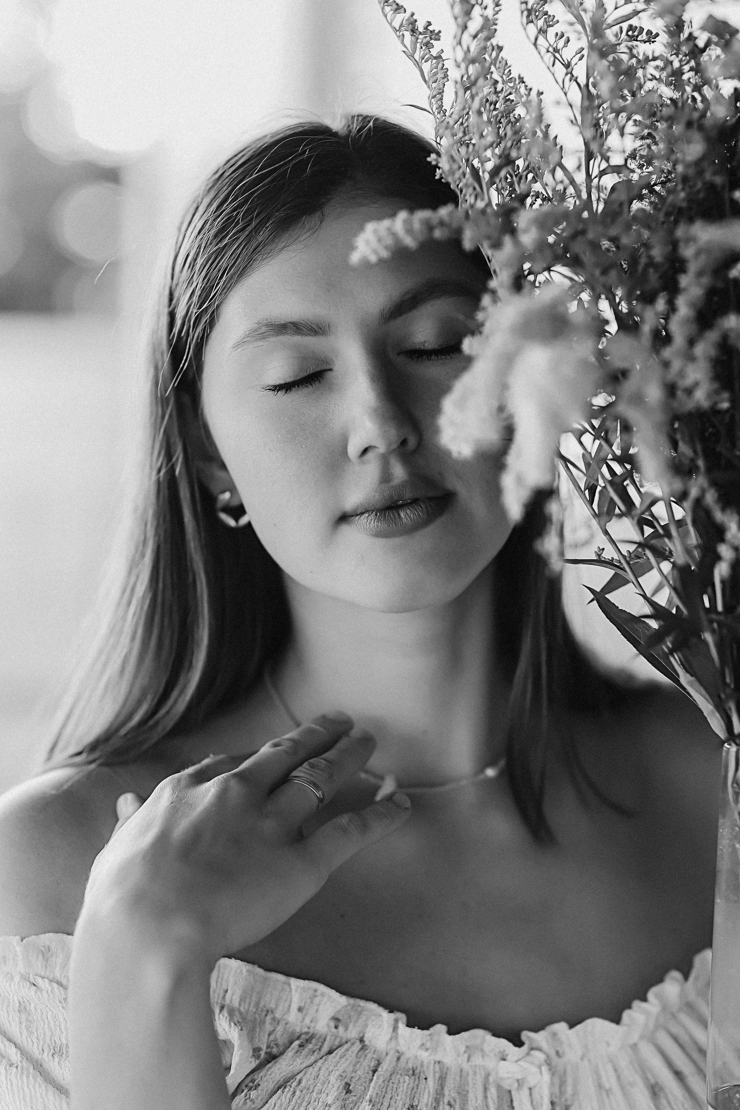 У дома. Семейный фотограф Тюмень, фотограф на роды Салмина Мария