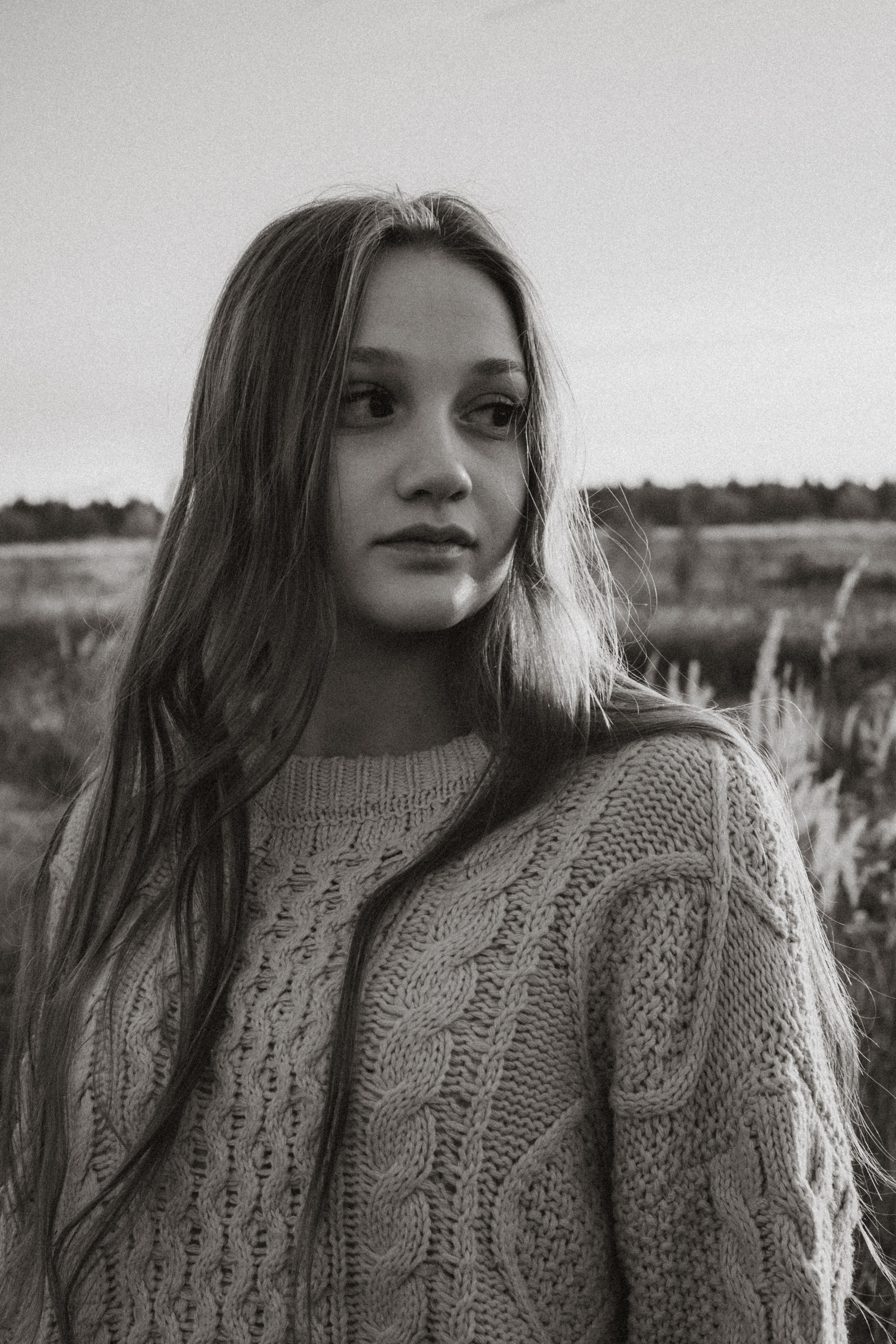 Юля. Осенняя фотосессия в поле. Юлия Левада Семейный и женский фотограф