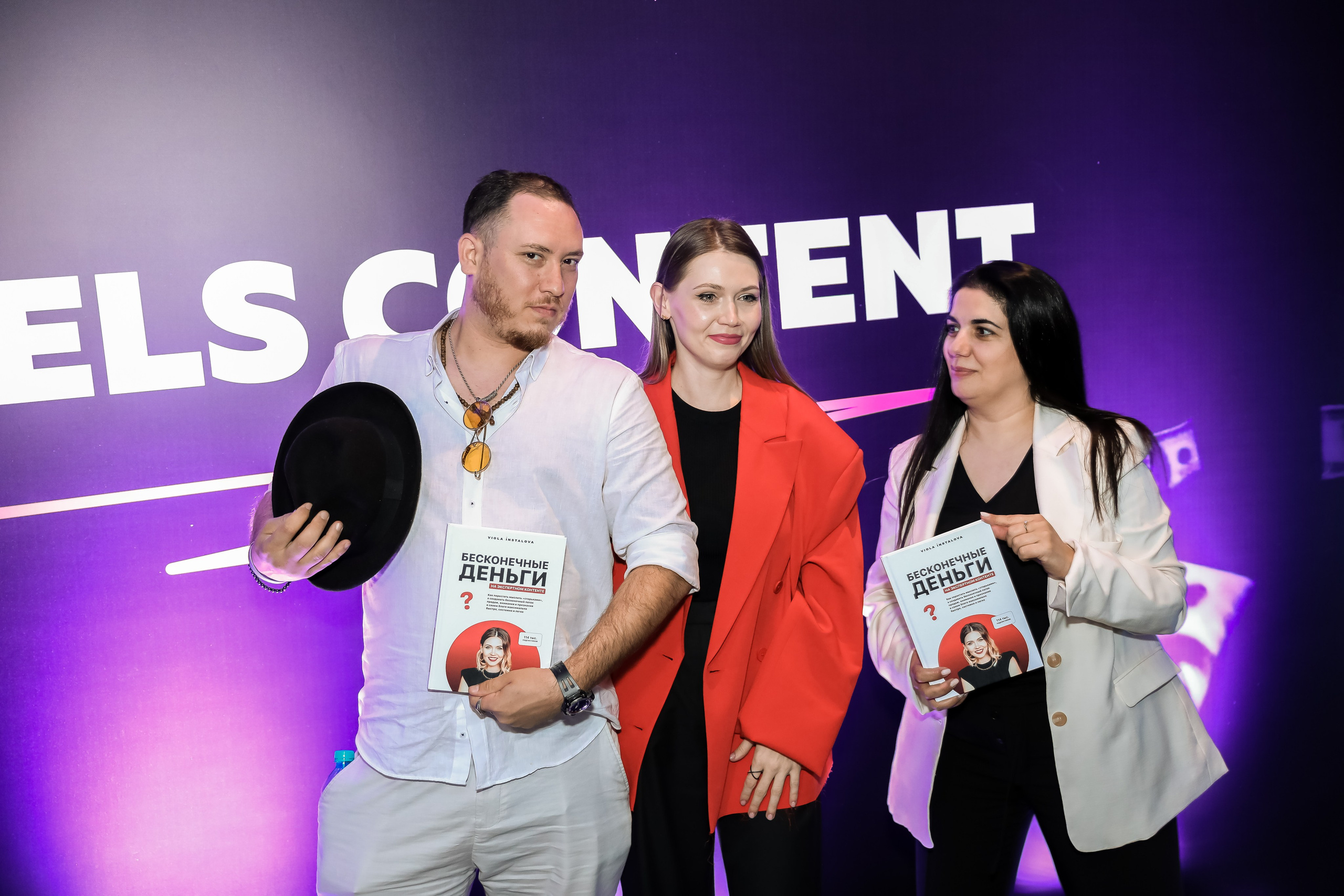 REELS CONTENT — НЕТВОРКИНГ. Photographer Viktoriya Markushina «My world throug»