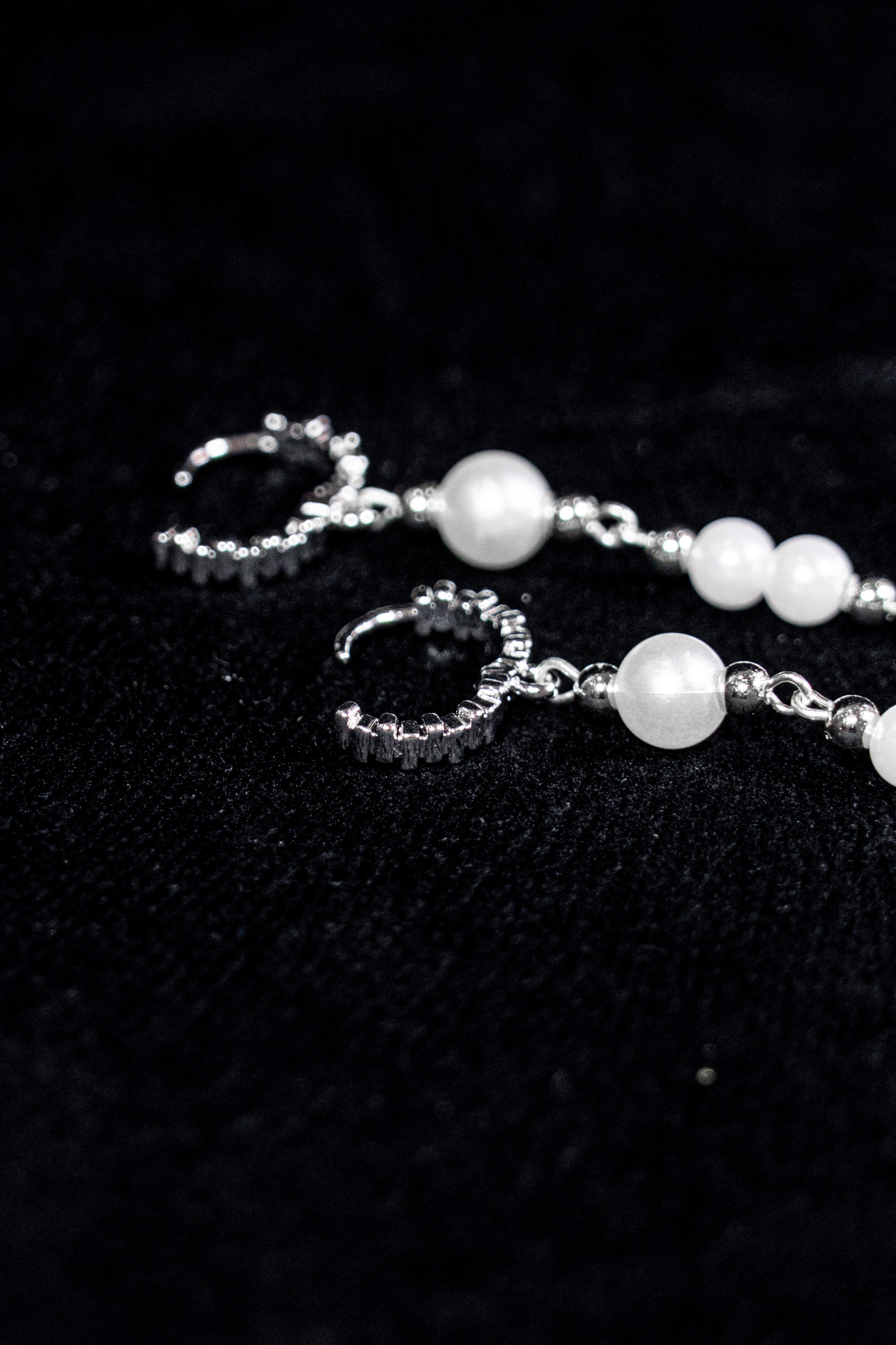 Фото бижутерии для маркетплейсов Ozon и Wildberries Предметная фотосъемка бижутерии для Wildberries и Ozon в Краснодаре. Шедевры для Вас! Фотограф и Видеограф в Краснодаре Пахиев Руслан