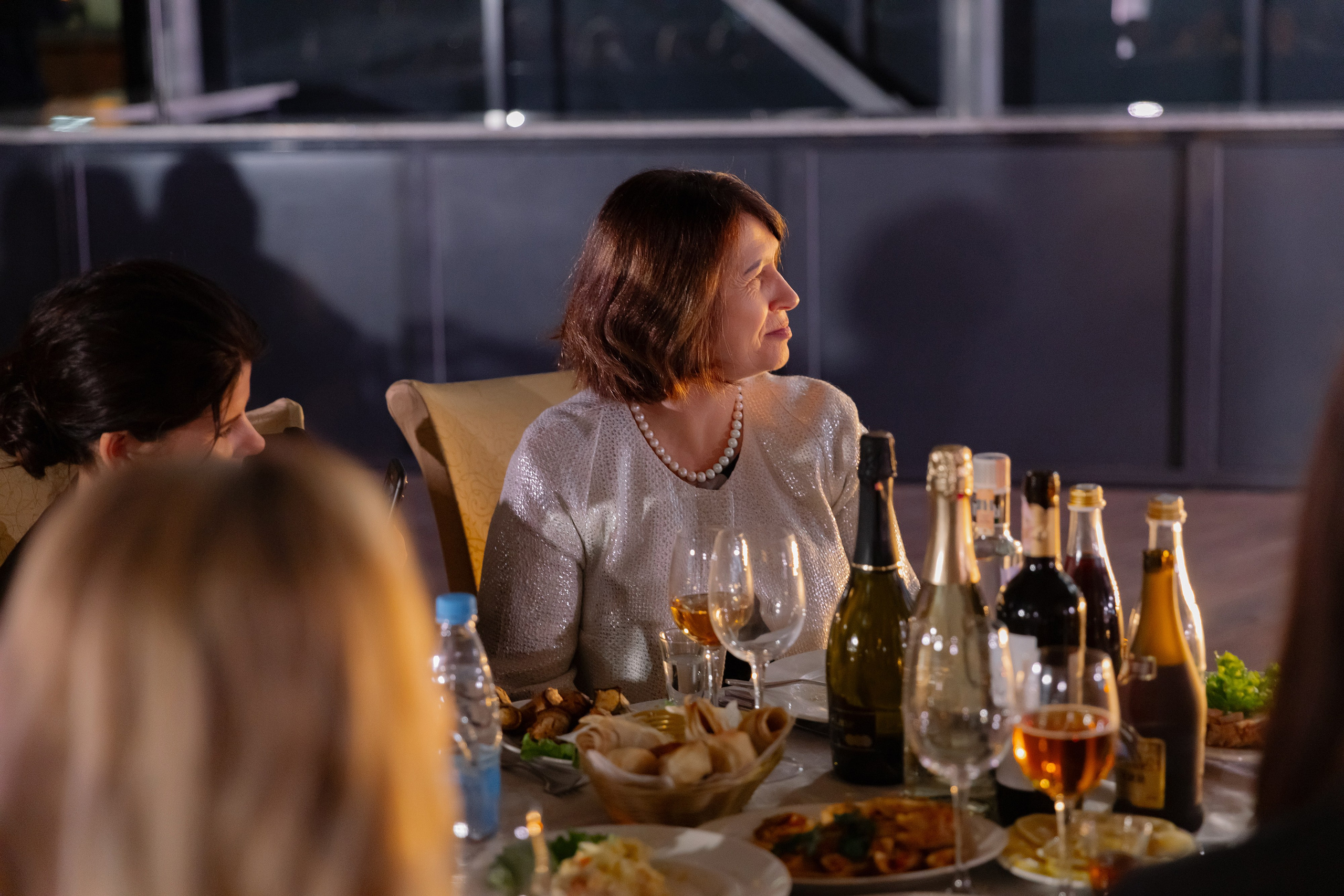 Корпоративная новогодняя фотосъемка для BELARUSBANK в Ресторане «Урарту». Свадебный фотограф в Минске/Беларуси Сергей Спиридонов