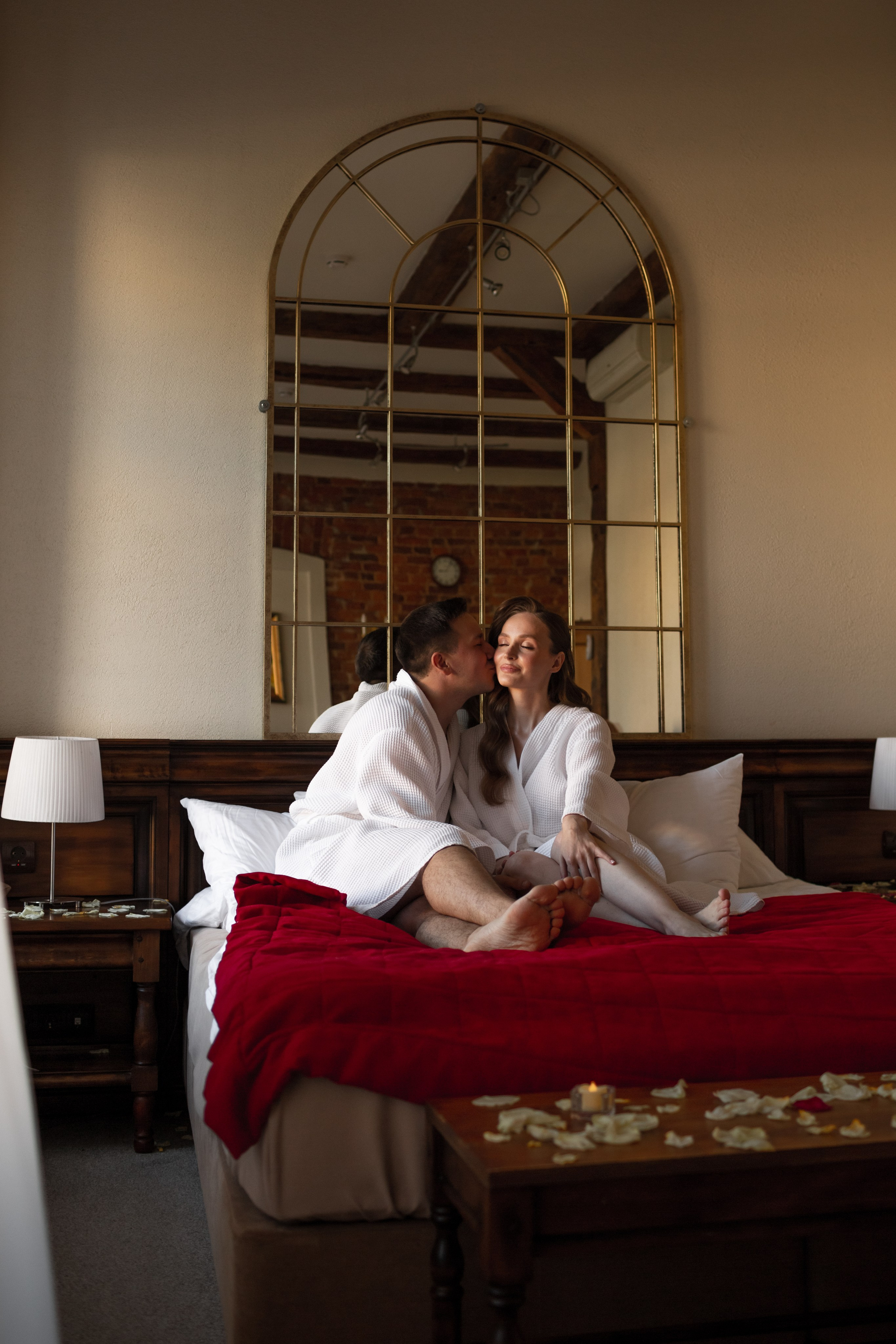 Свадьба в Петербурге в сентябре. Свадебный фотограф Кирилл Белый