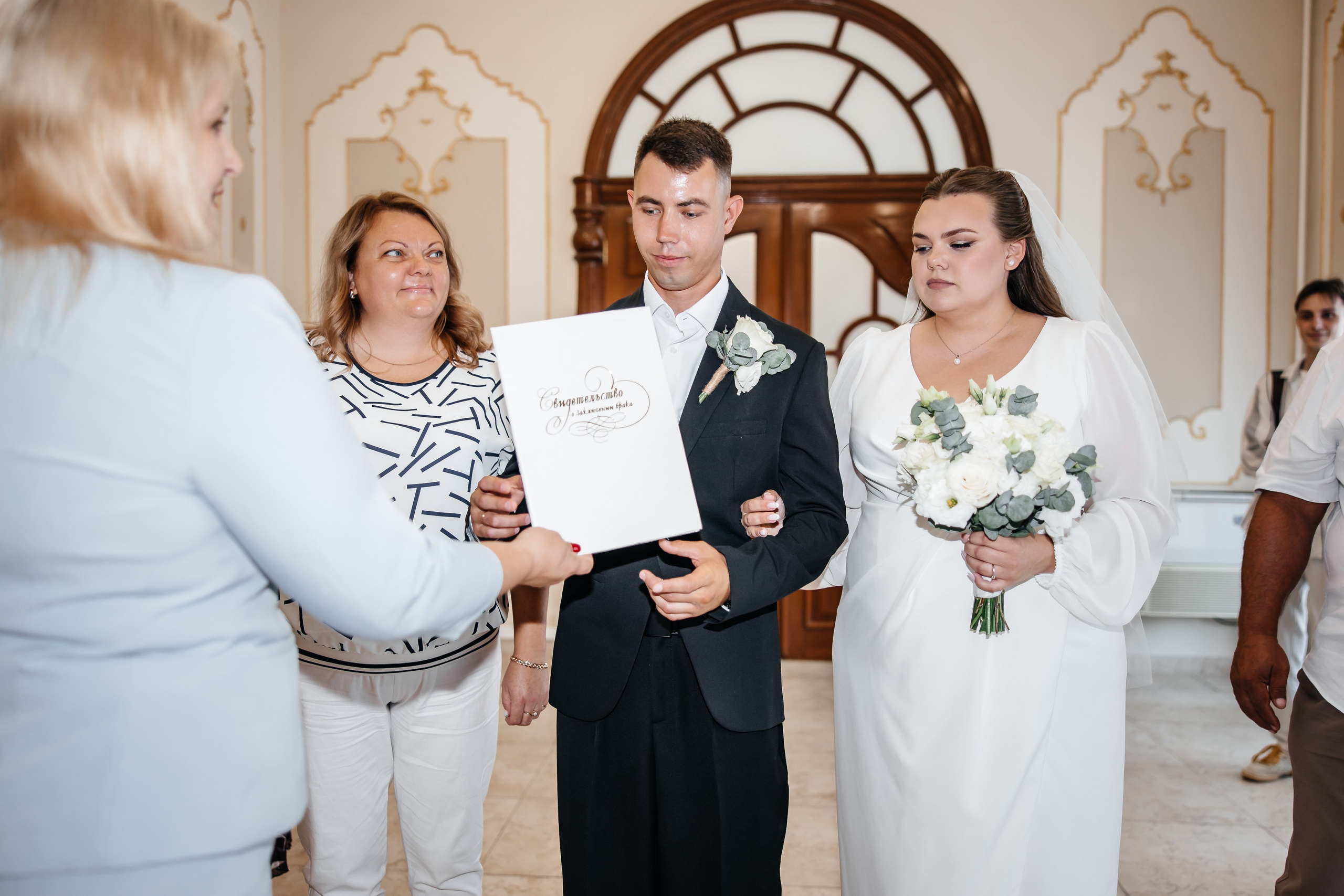 Анонс свадьбы Виолетты и Ростислава. Свадебный фотограф в Крыму и Севастополе Ольга Баскакова