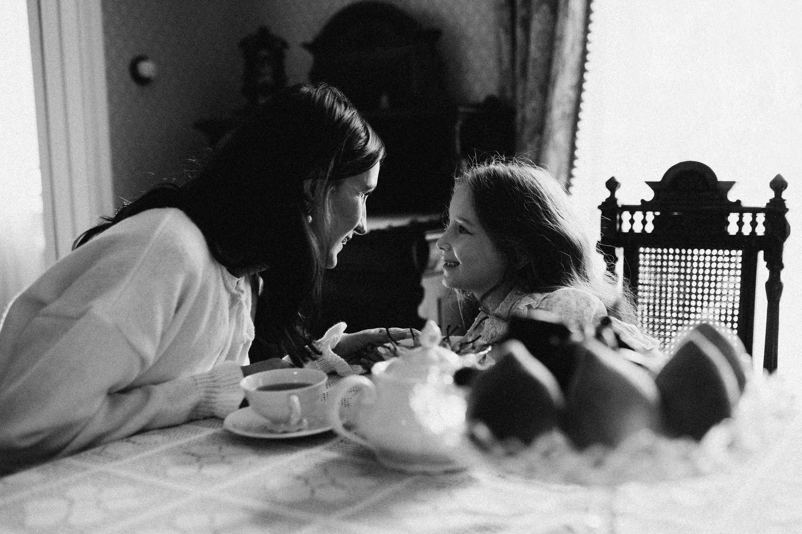 ОЛЯ И ЕВА. Семейный фотограф в Новосибирске Женя Индрикова