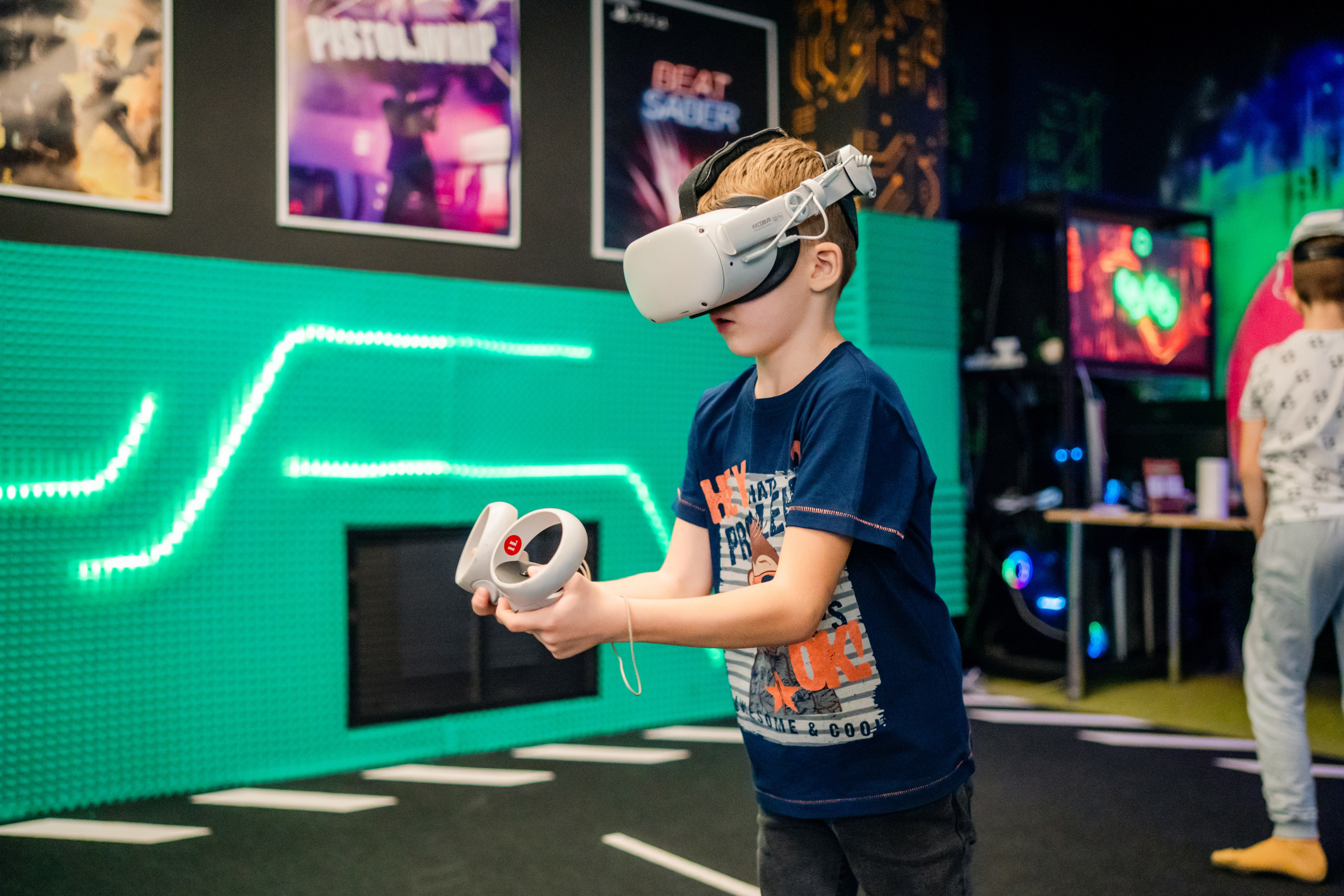 VR (September-October 2024). Felixtones