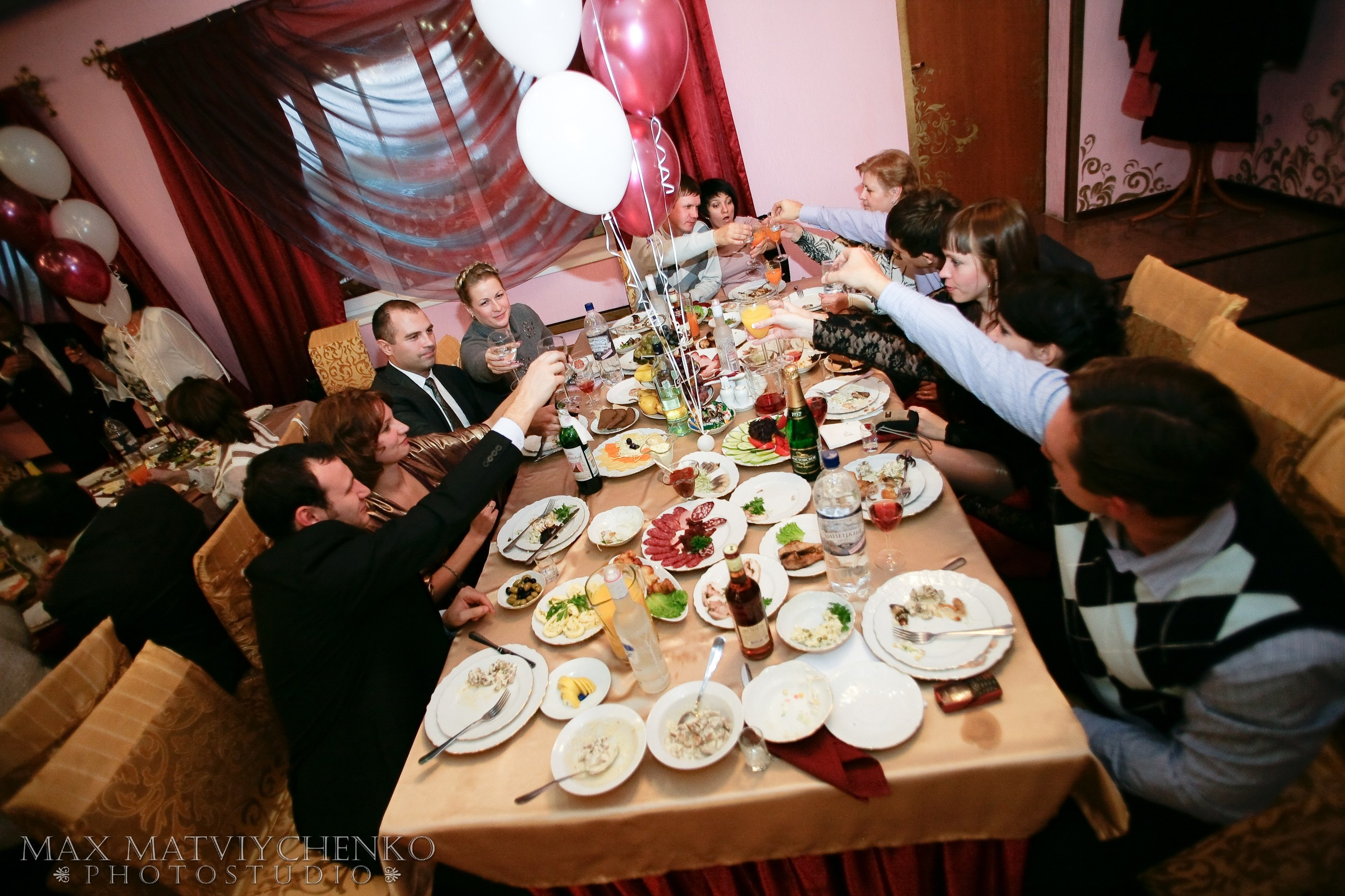 Банкет/Banquet. Максим Матвийченко и Виктория Басова профессионалы своего дела