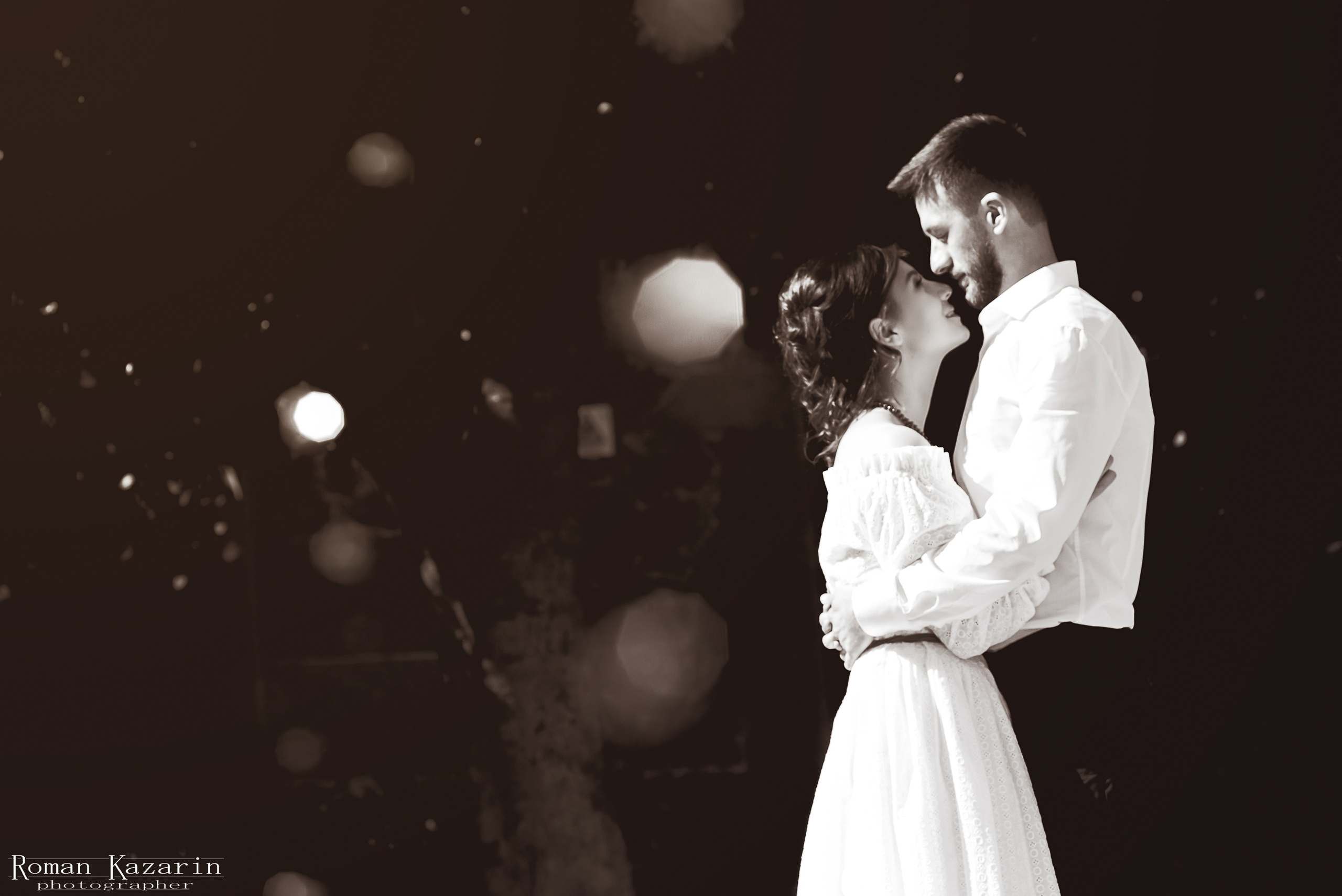 Свадебный и семейный фотограф в Крыму Роман Казарин