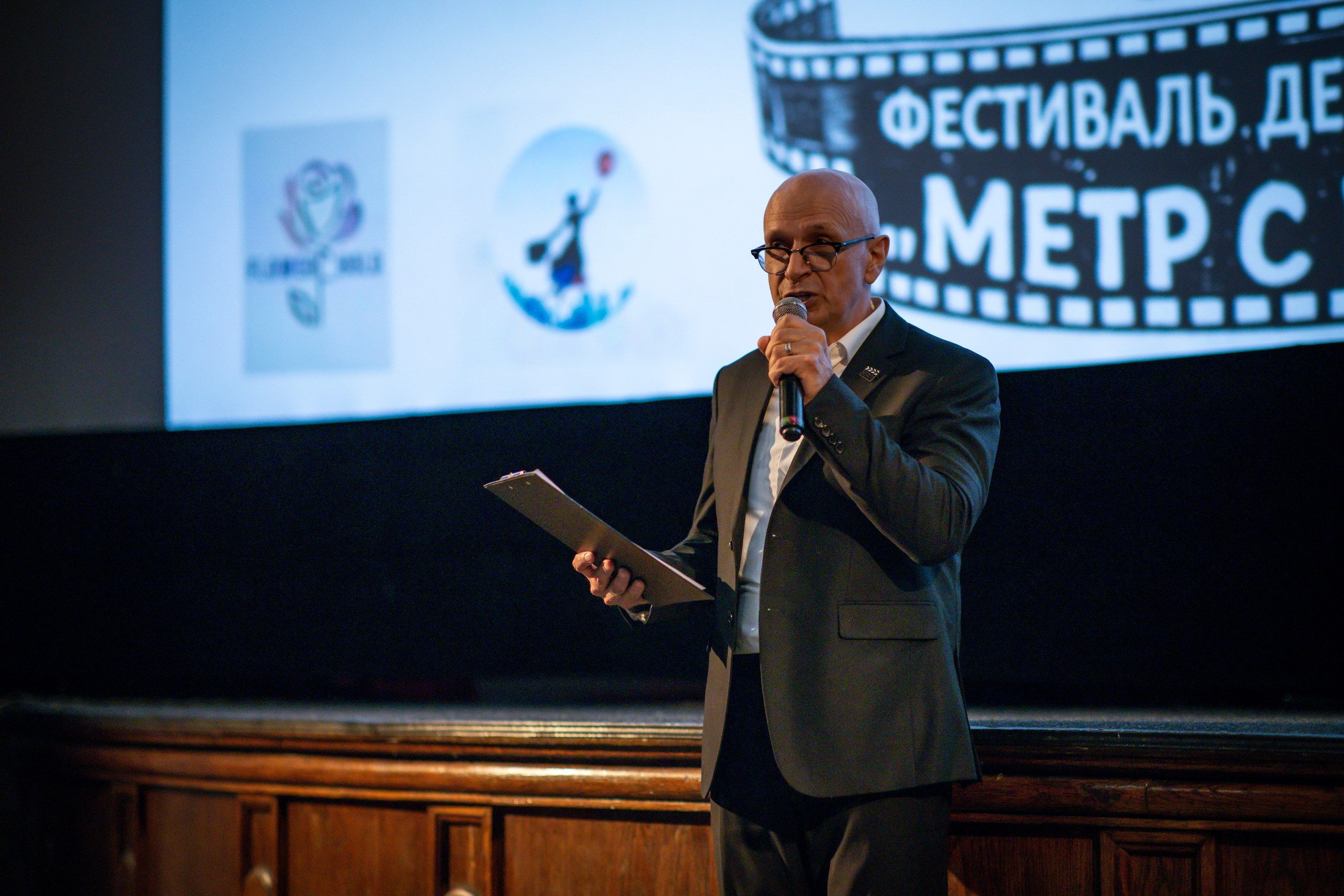 БДДК Метр с кепкой 2026. Фестиваль Большой день детского кино «Метр с кепкой»