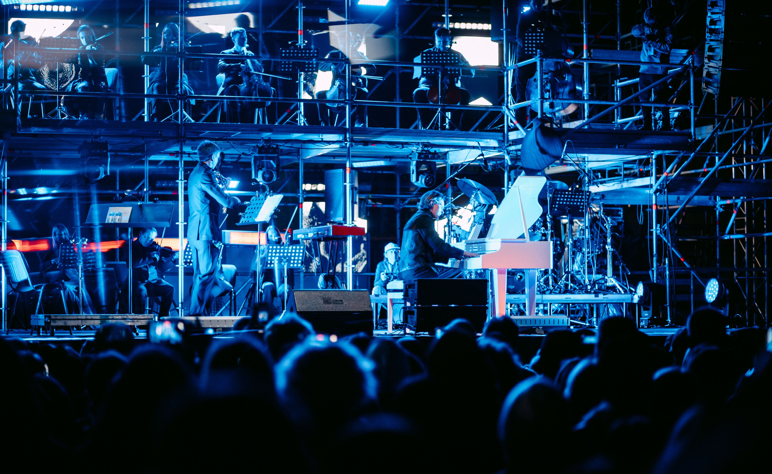 NUR. Международный фестиваль медиаискусства / 2023. Саша Копылов, фотограф в Казани