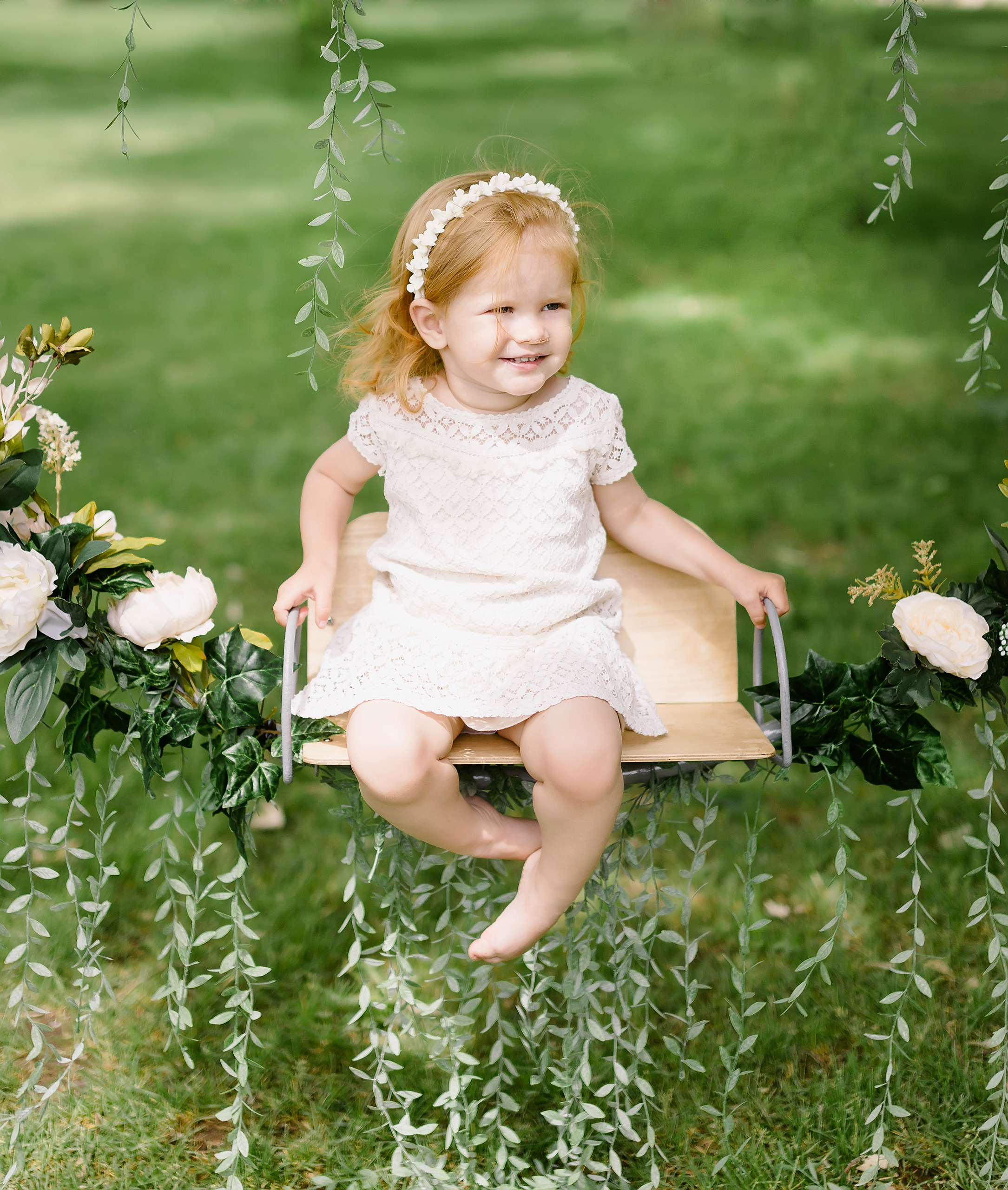 Цветочные качели. Детский и семейный фотограф Наталья Шигидина