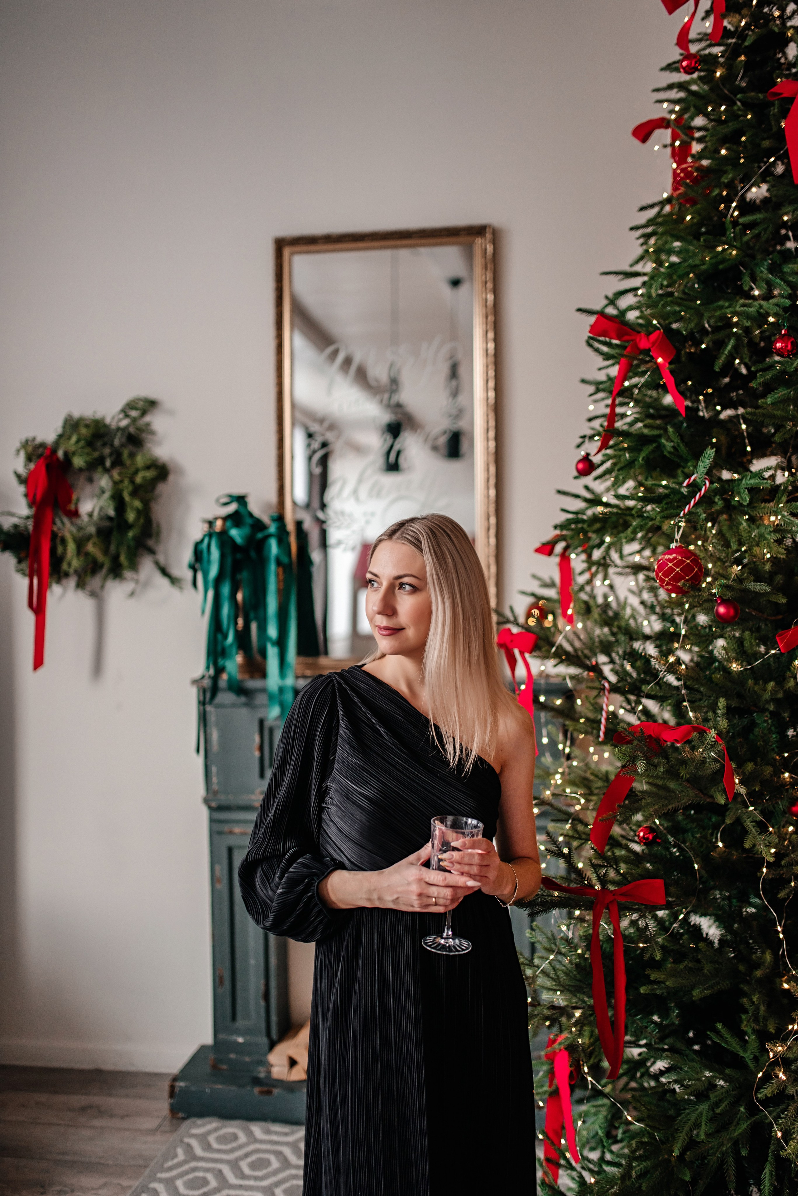 Новогодняя семейная, 2024. Главная