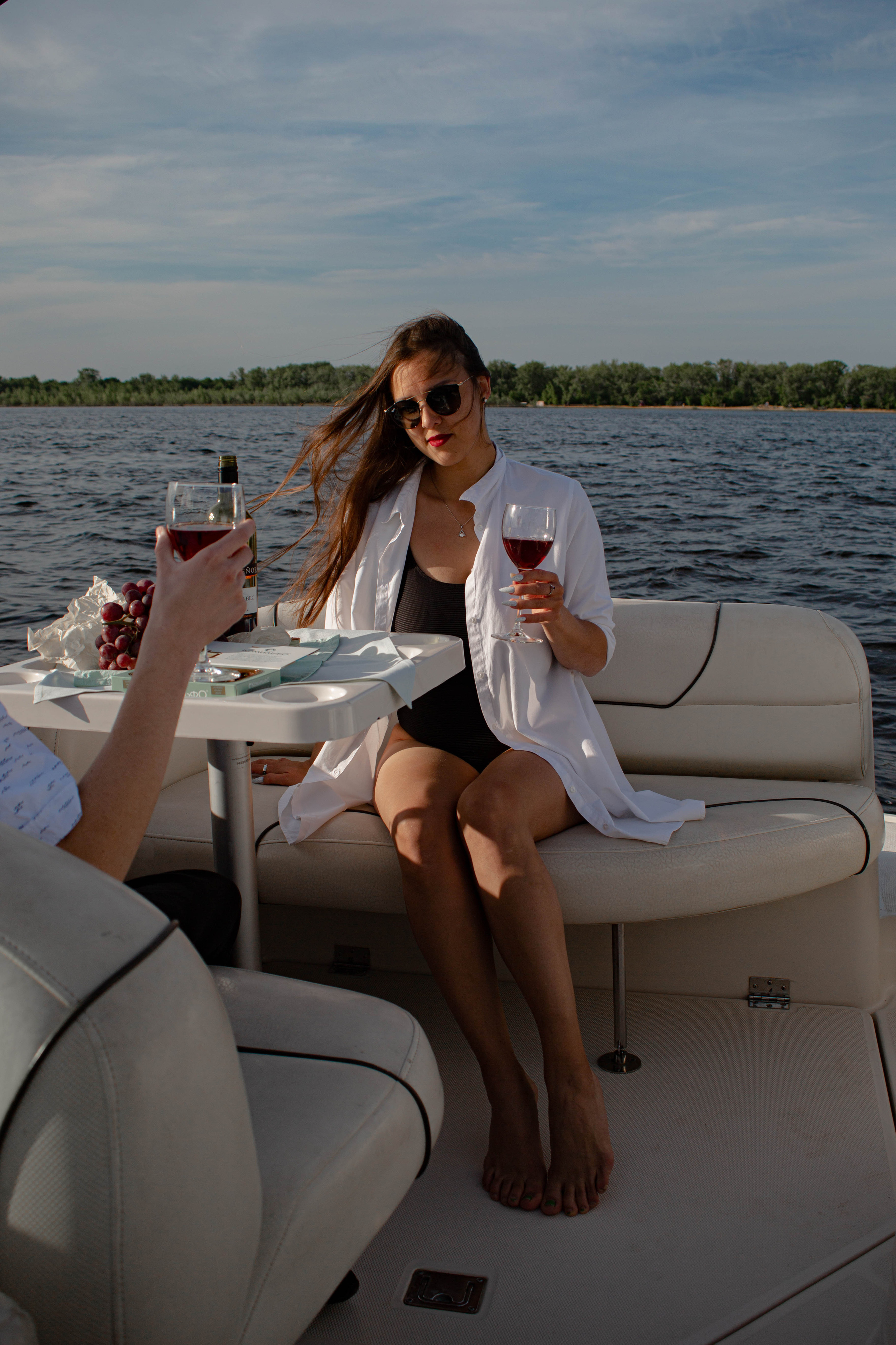 Контент для «Аренда прогулочных катеров». Фотограф в Самаре Оксана Крупнова