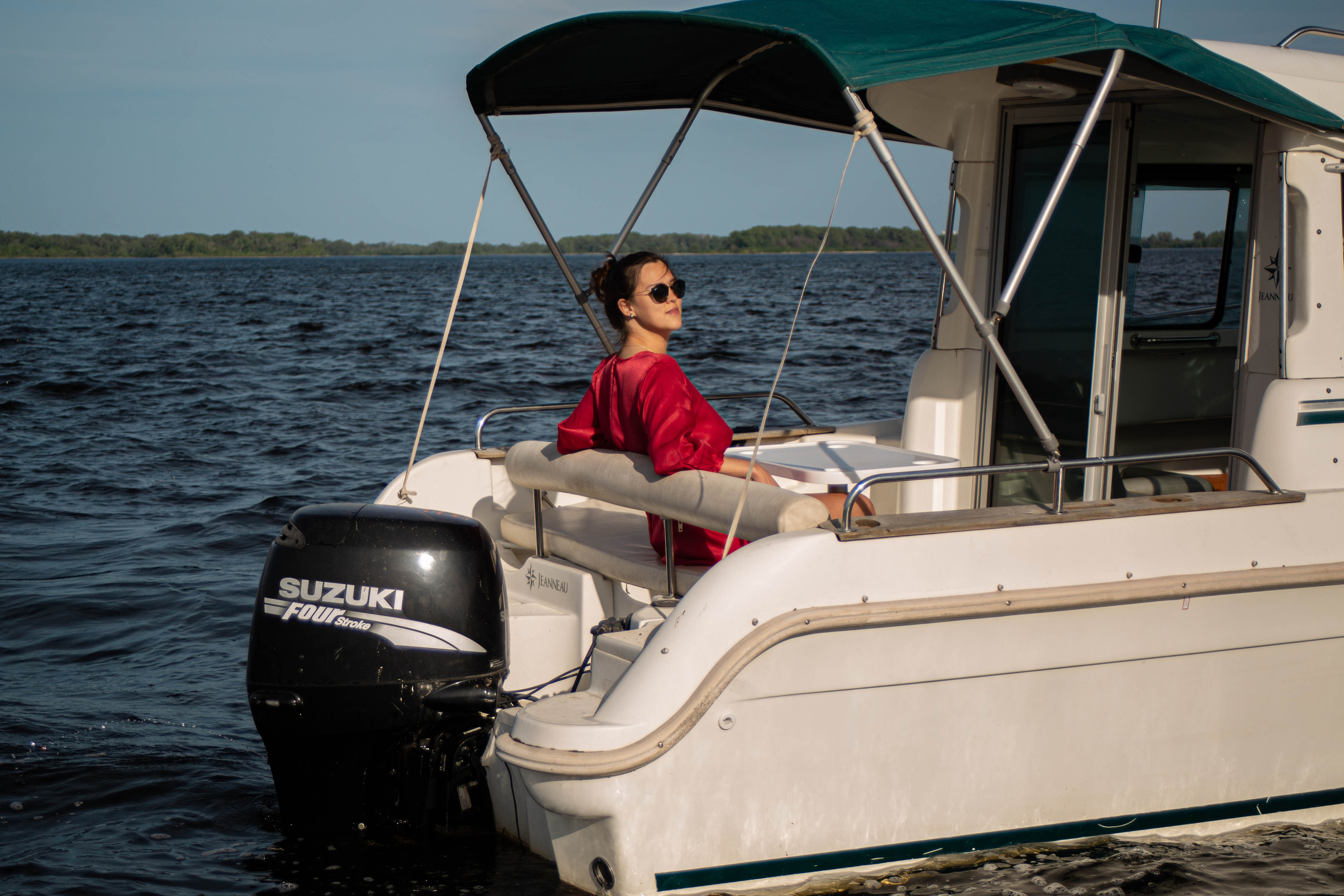 Контент для «Аренда прогулочных катеров». Фотограф в Самаре Оксана Крупнова