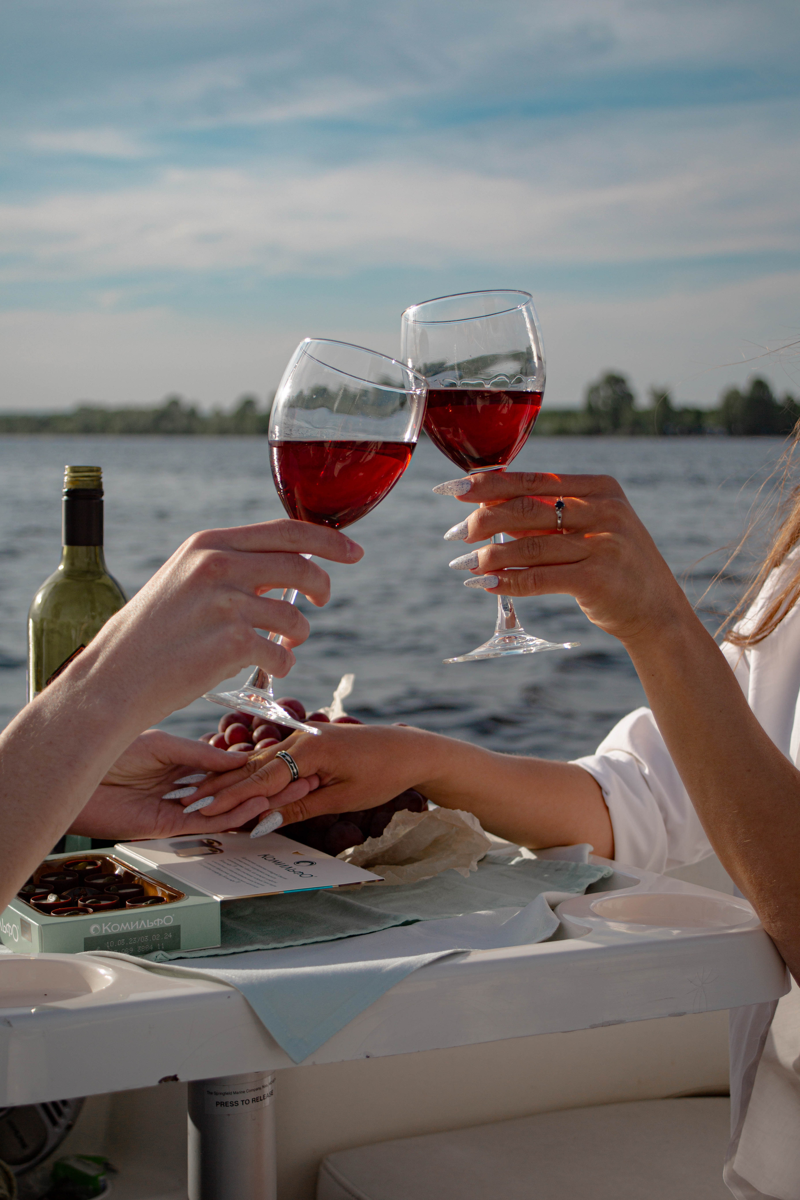 Контент для «Аренда прогулочных катеров». Фотограф в Самаре Оксана Крупнова