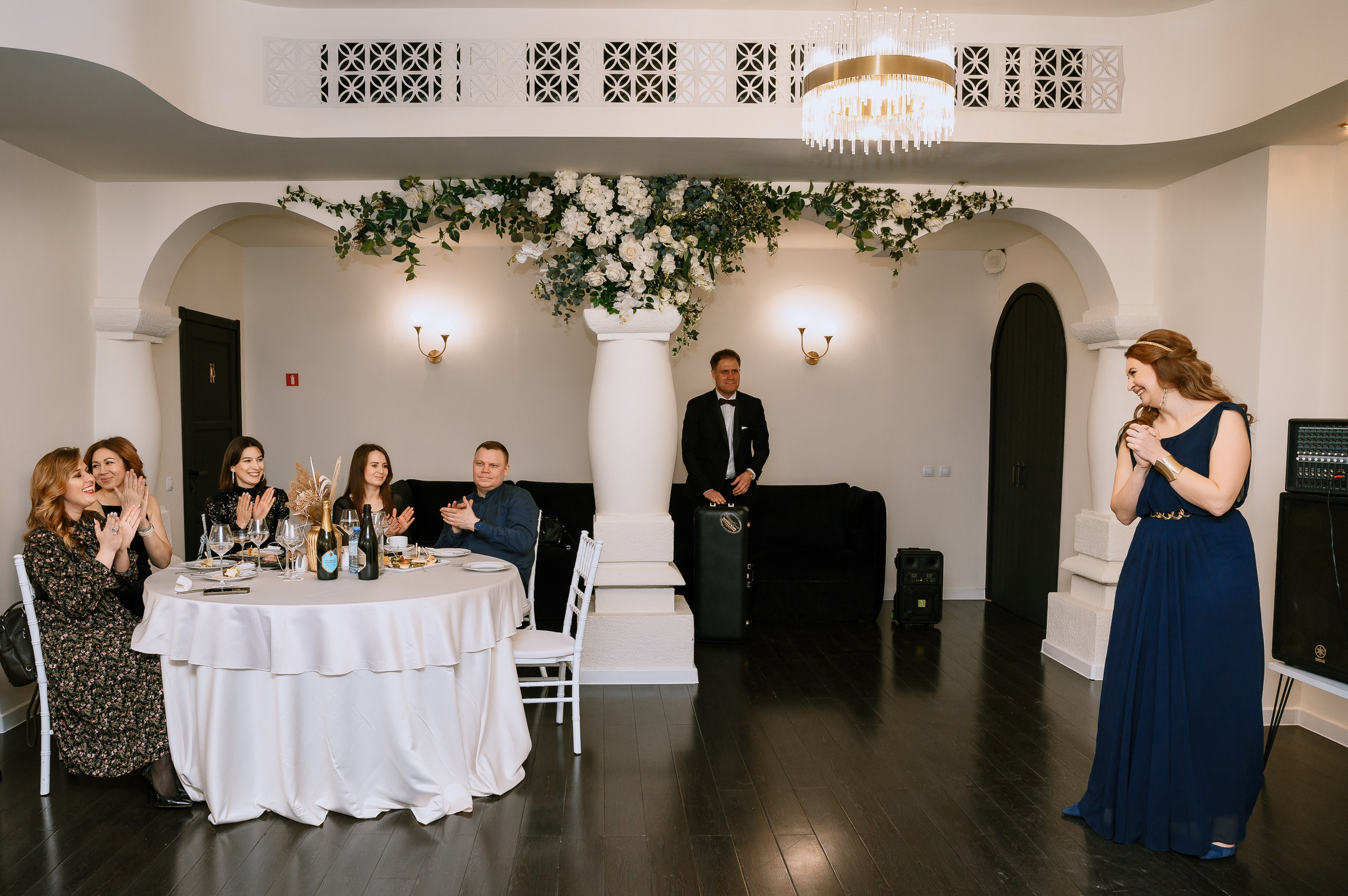 Поэтический вечер Ольги Любимовой. Свадебный и просто хороший фотограф в Челябинске