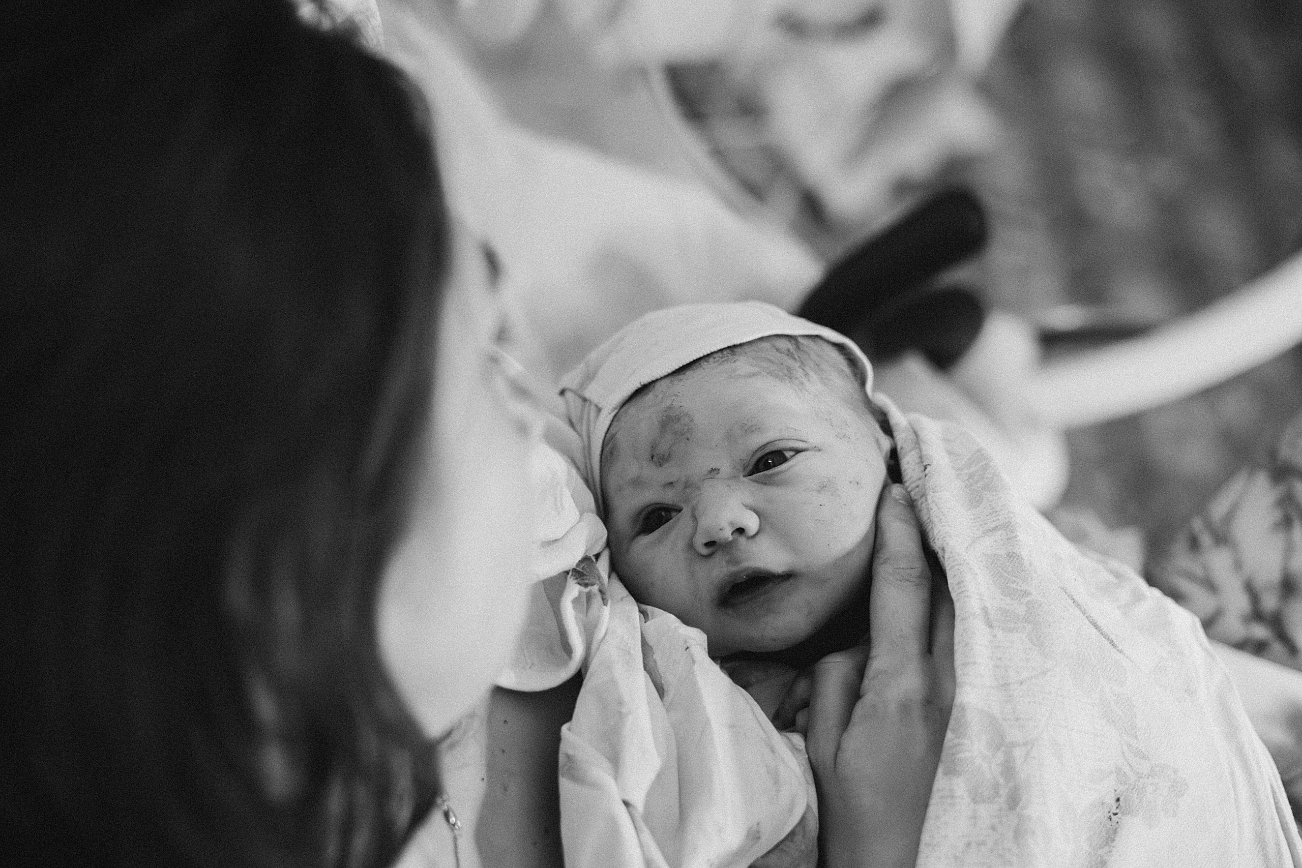 Фотосессия родов в Юдина. Фотограф новорожденных в Москве Кристина Левит