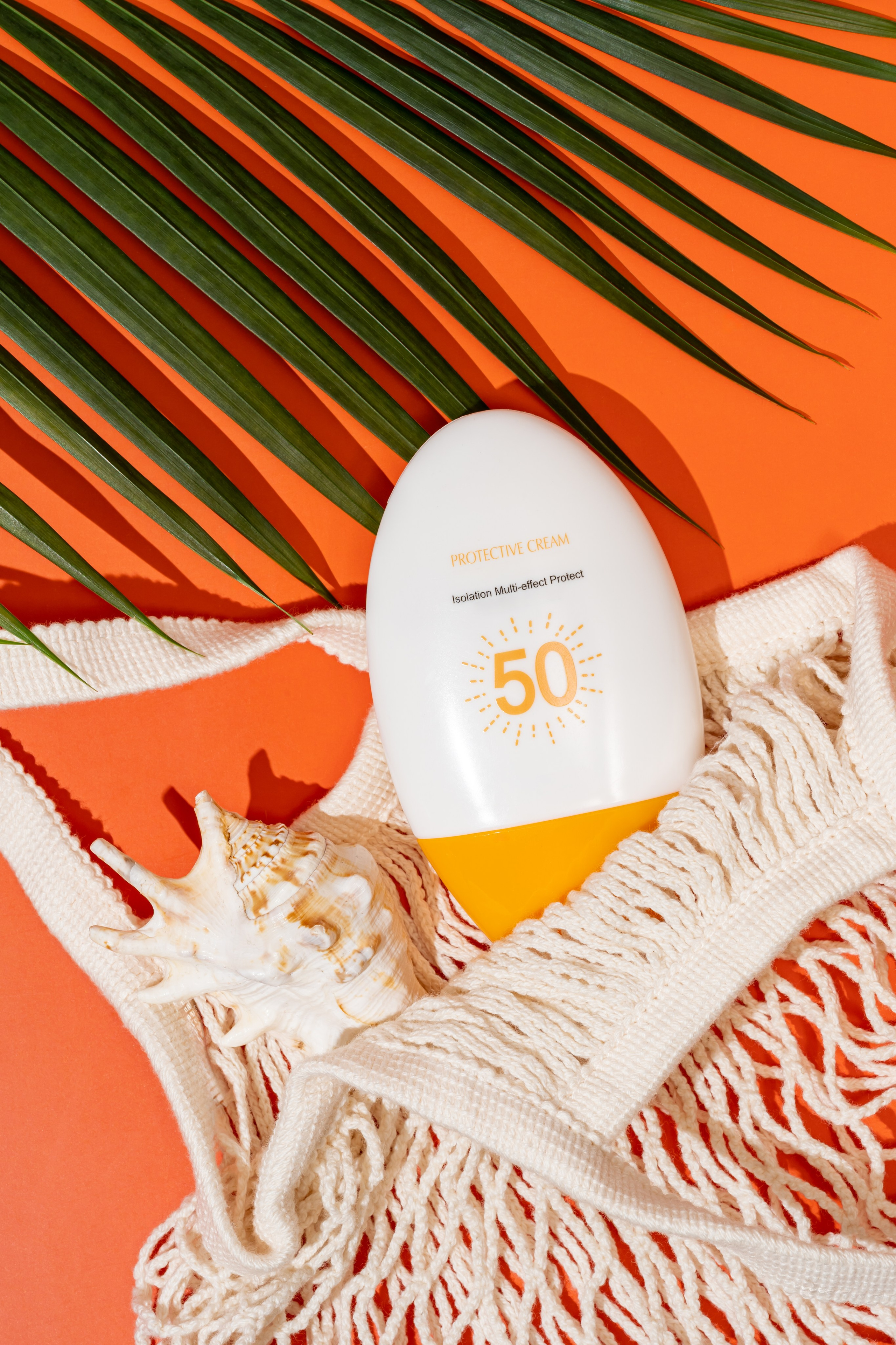 Крем для лица. Предметная фотосъемка в г. Москва PREDMETKASTUDIO