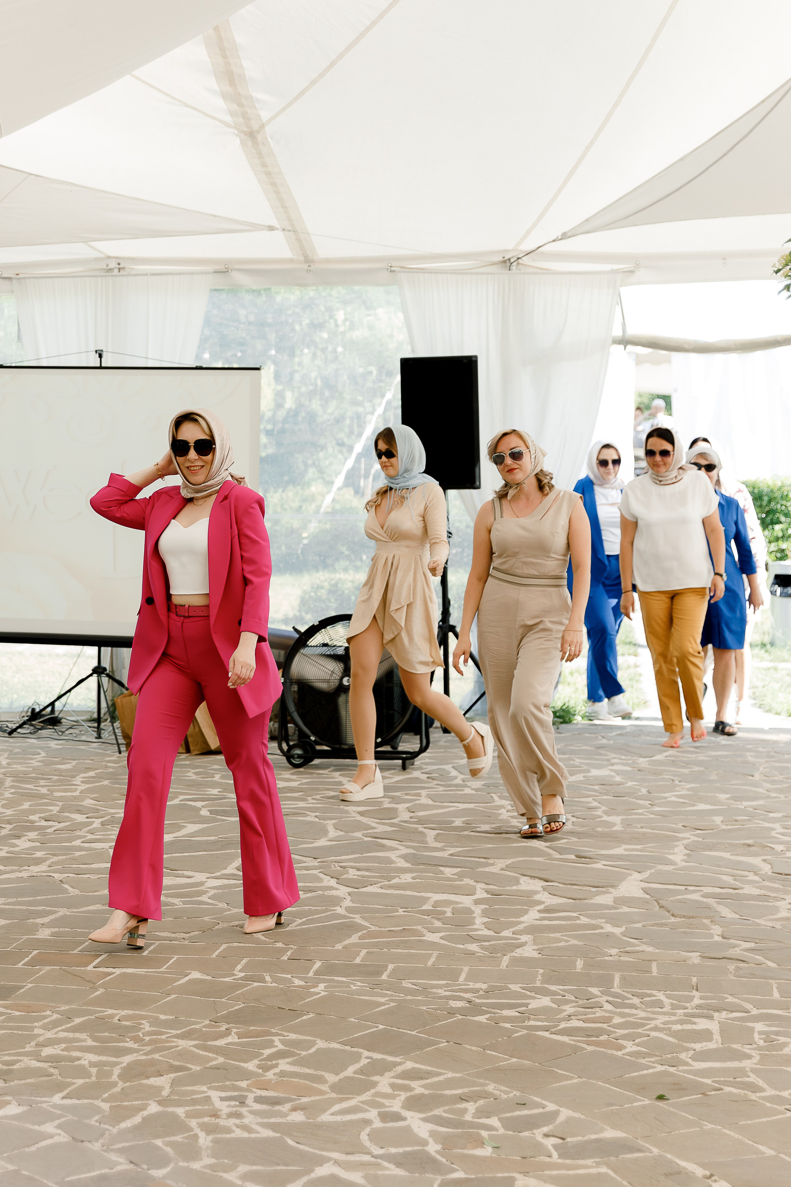 ARTEM & YULIA. Свадебный фотограф в Туле и Москве