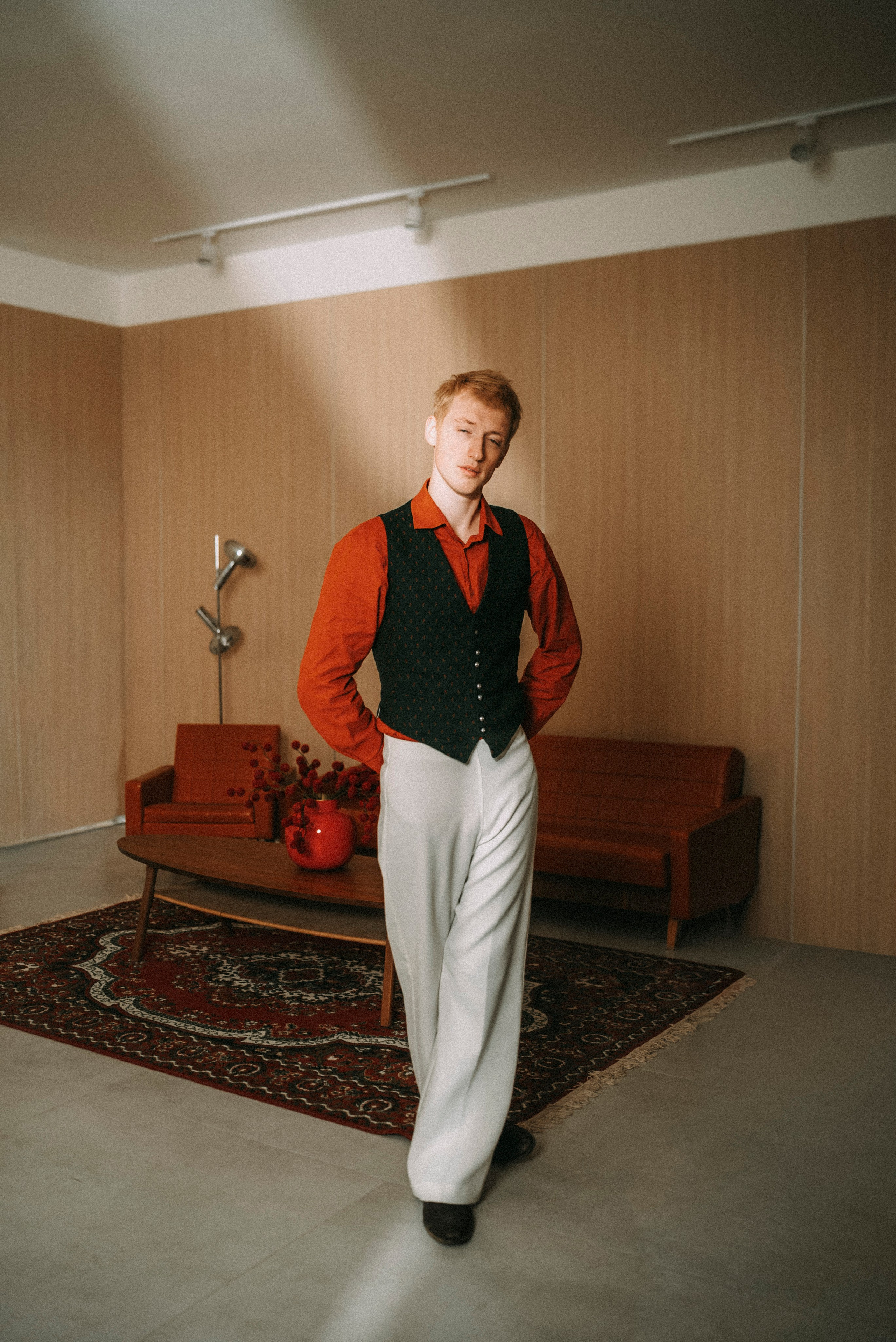 2026. Стрит-фотография, полная абсурда, идиотизма и красоты