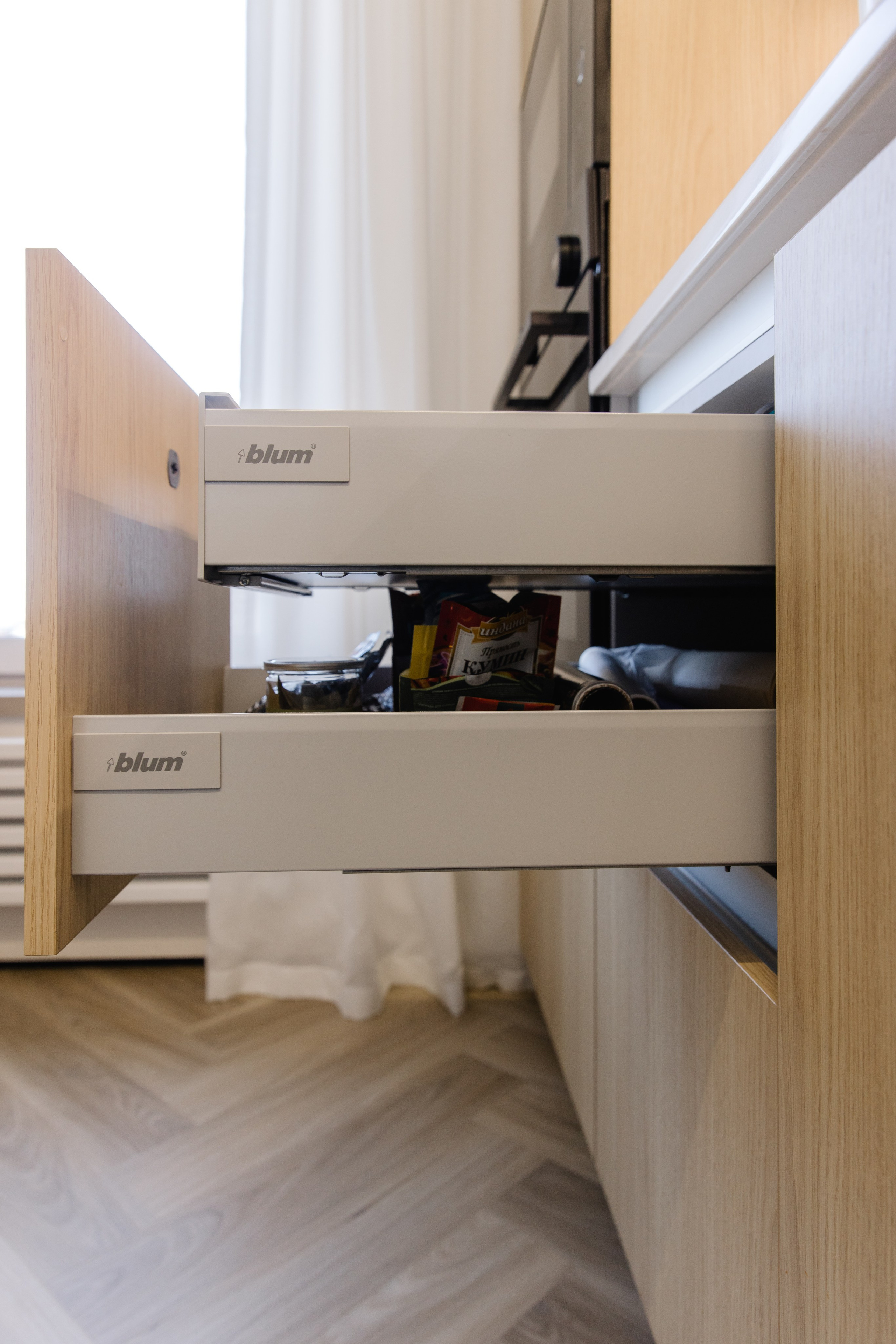 Rozalux. ГУДРУМ — Мебель на заказ в Томске | Кухни | Шкафы | Стулья и Столы