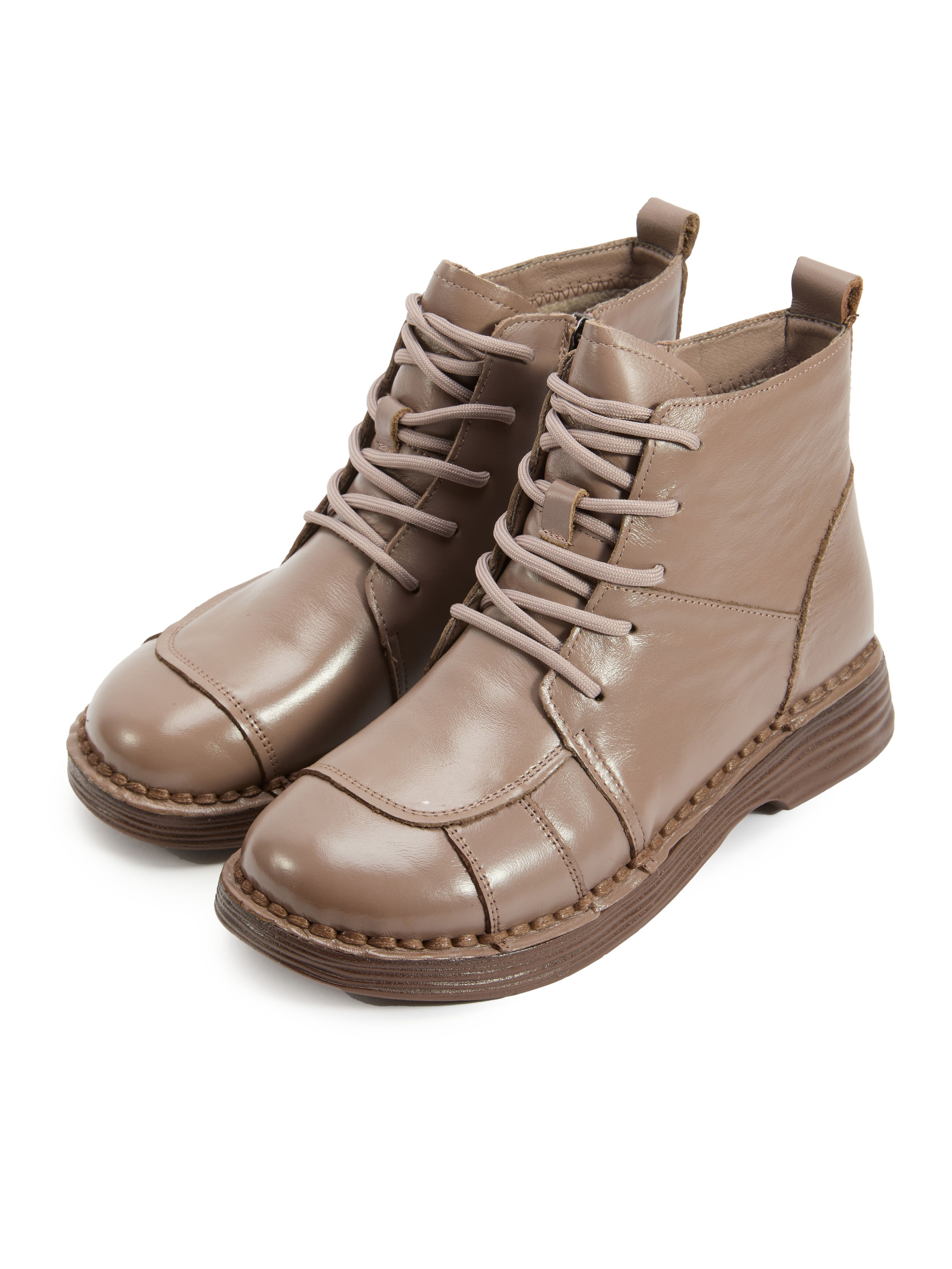 Каталожная фотография обуви. Фотограф в Москве Егор Гончаров