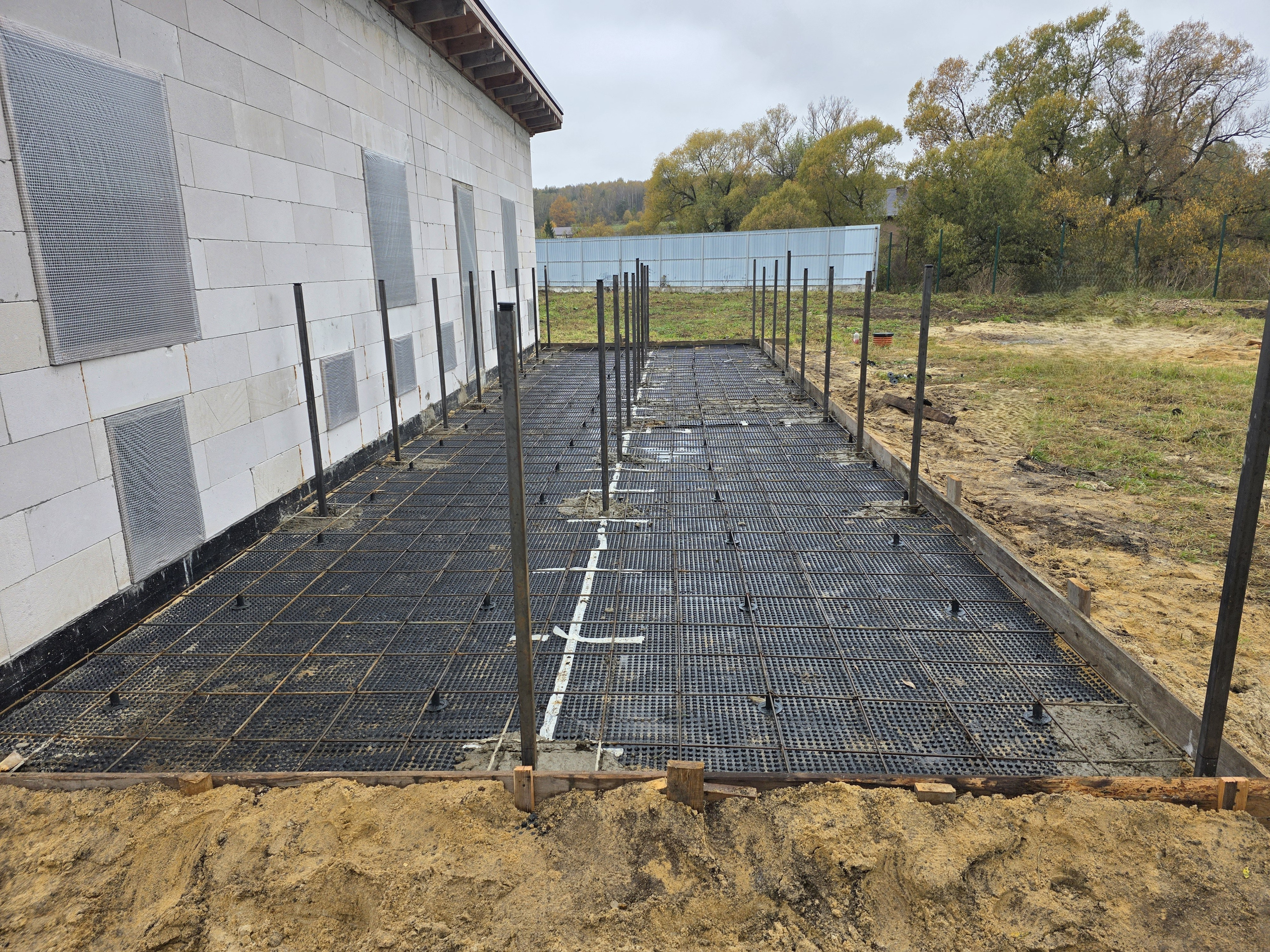 Заливка бетонной плиты 