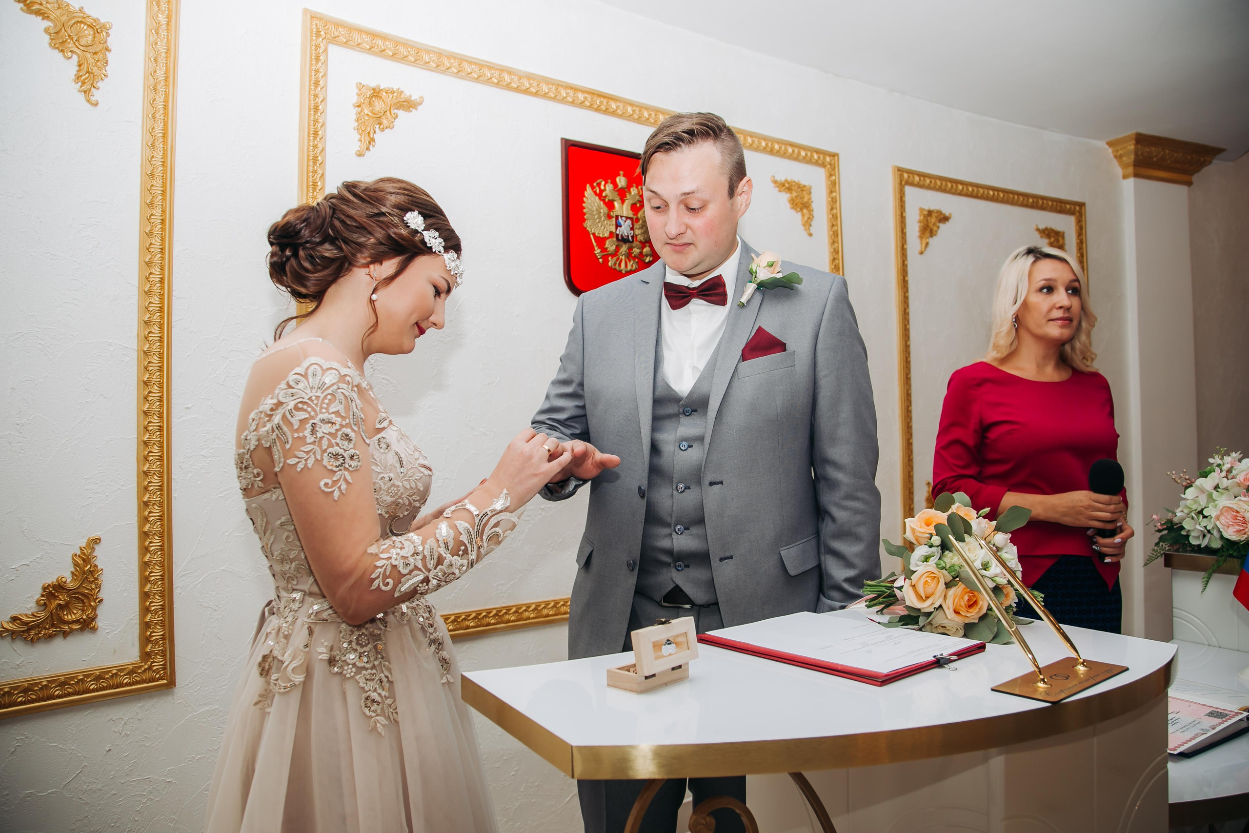 Свадебные фотографии. Семейный и свадебный фотограф Viva Photo