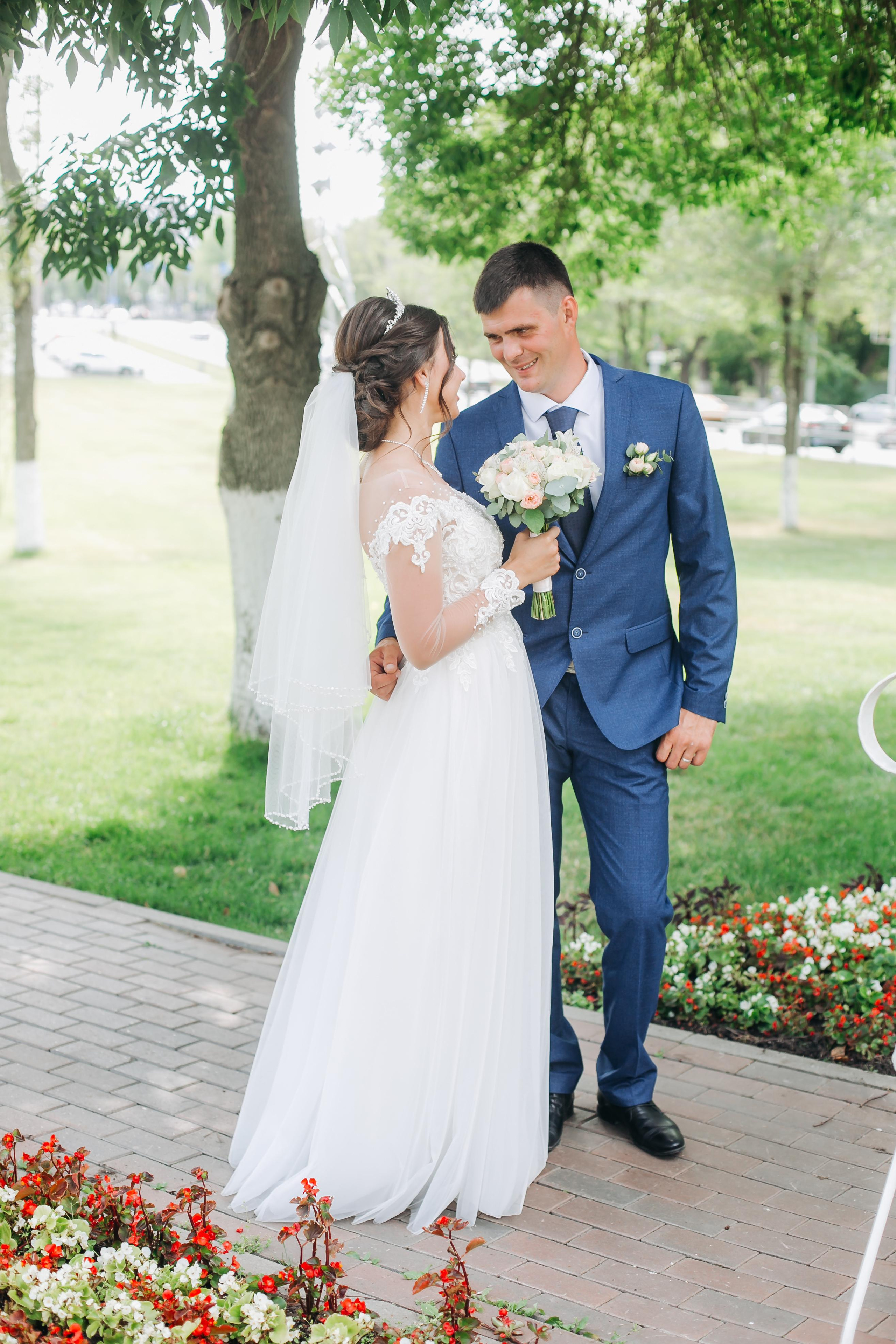 Свадебные фотографии. Семейный и свадебный фотограф Viva Photo