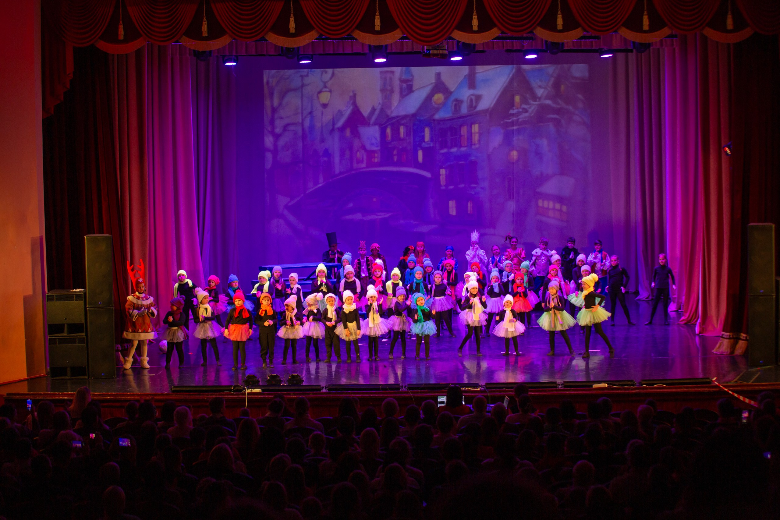 ТС Фантазия — «Снежная королева». Профессиональный фотограф в Мценске и Орловской области