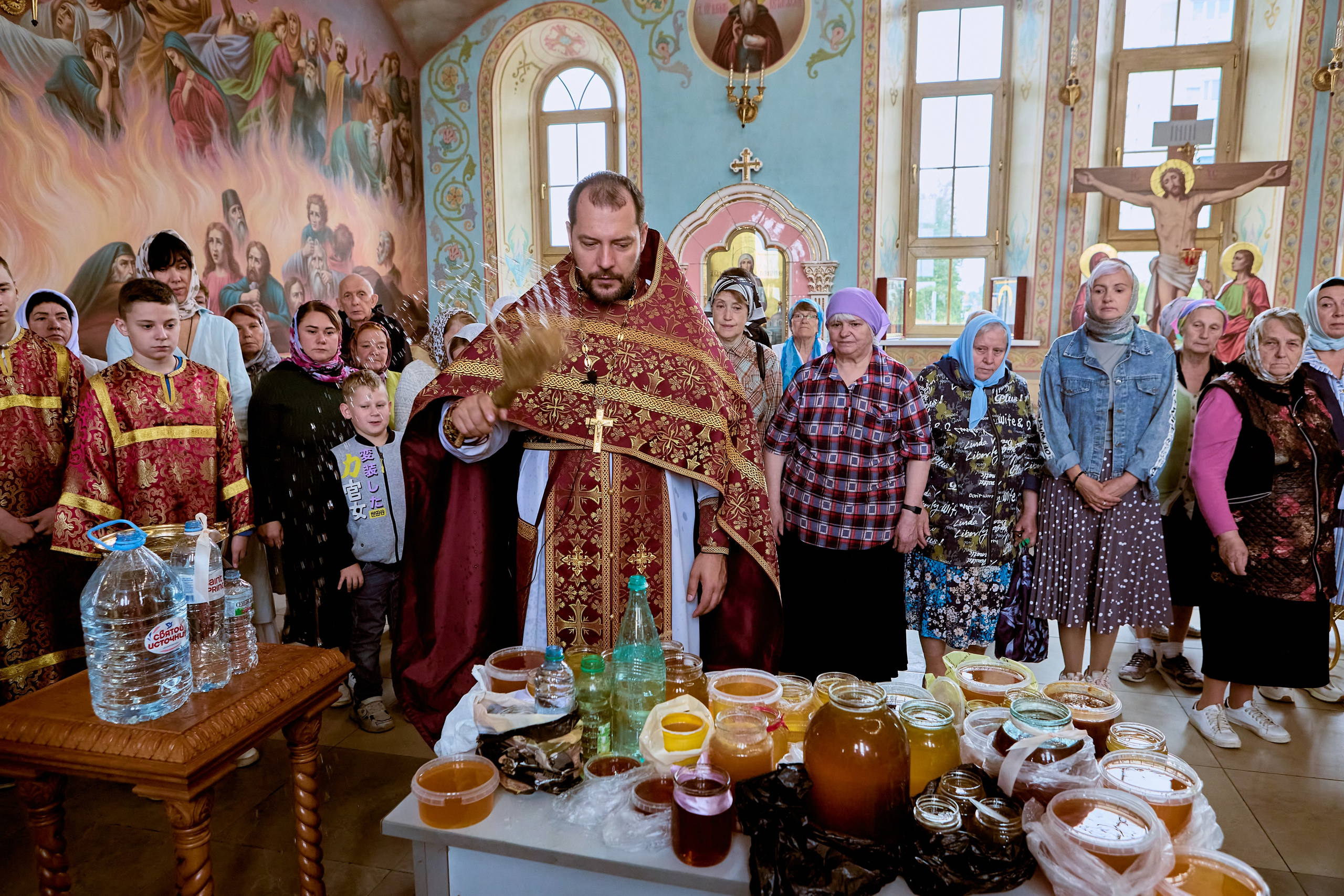 Фотографии с праздника Изнесение Честны́х Древ Животворящего Креста Господня