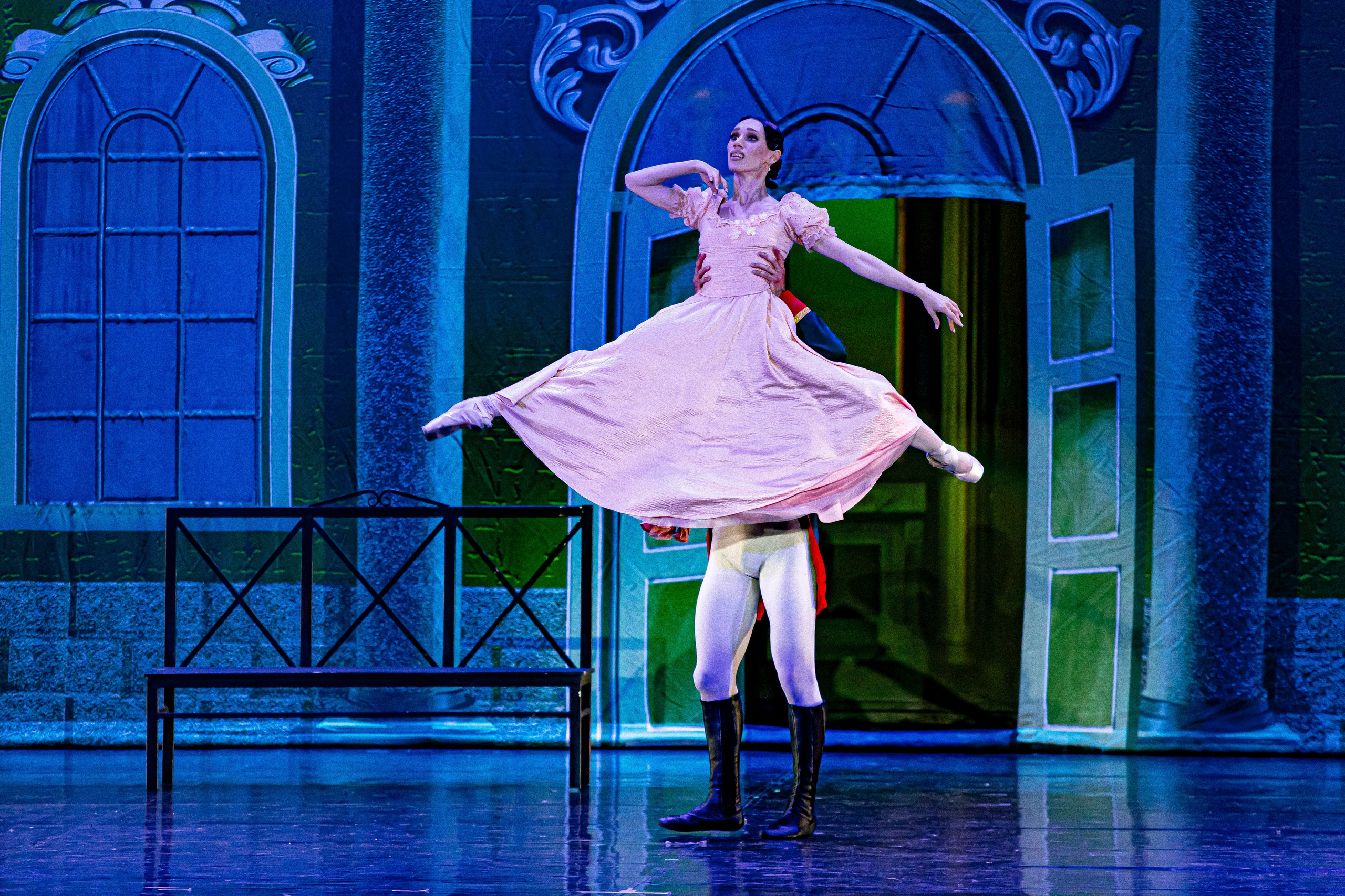 Война и Мир балет Марийского театра оперы и балета на сцене Зимнего театра г. Сочи премьера. Фотограф в Сочи Юрий Шептаев