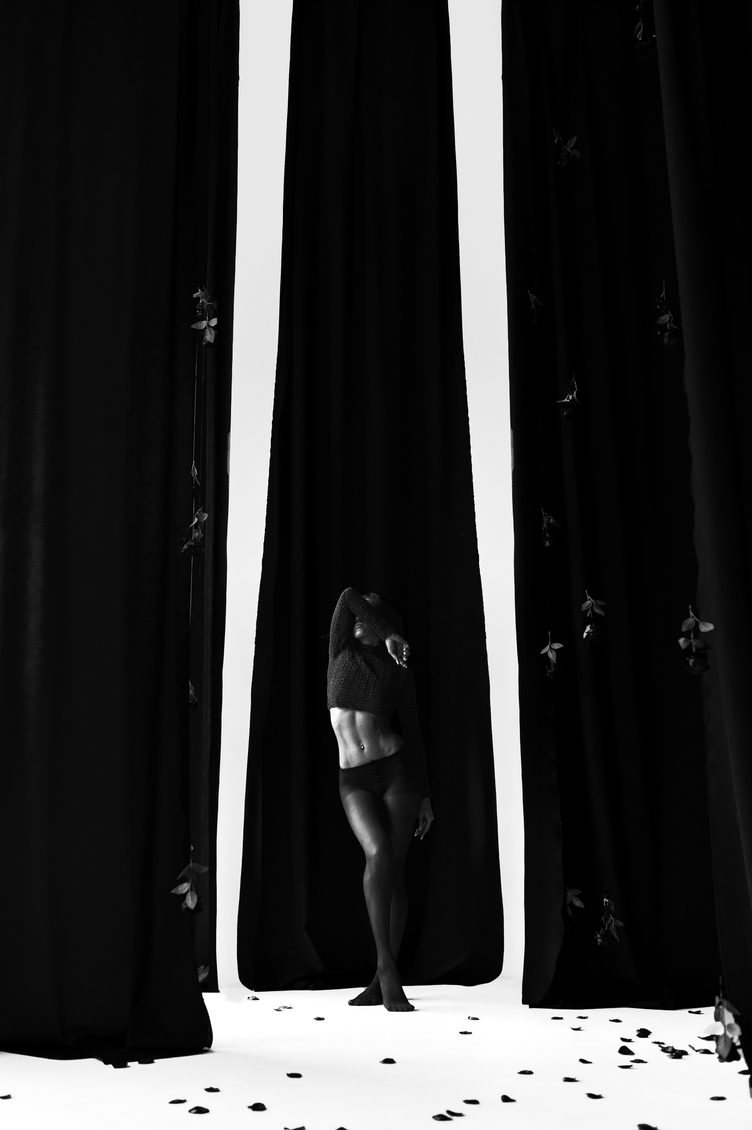 INDOORS. Semenyakov — фотограф Красноярск