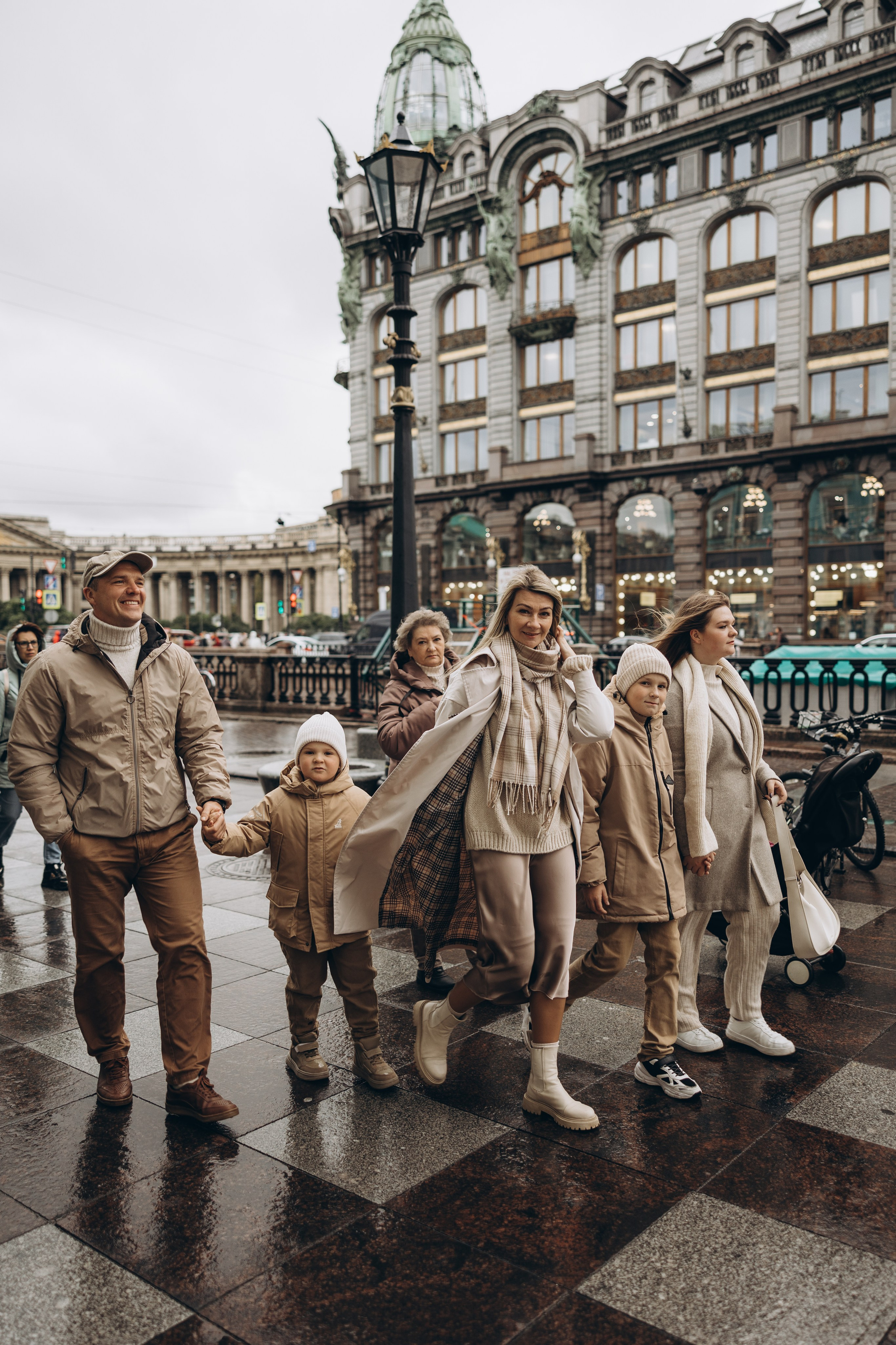 Прогулка в СПб. Семейный фотограф в Москве Виктория Ястребинская