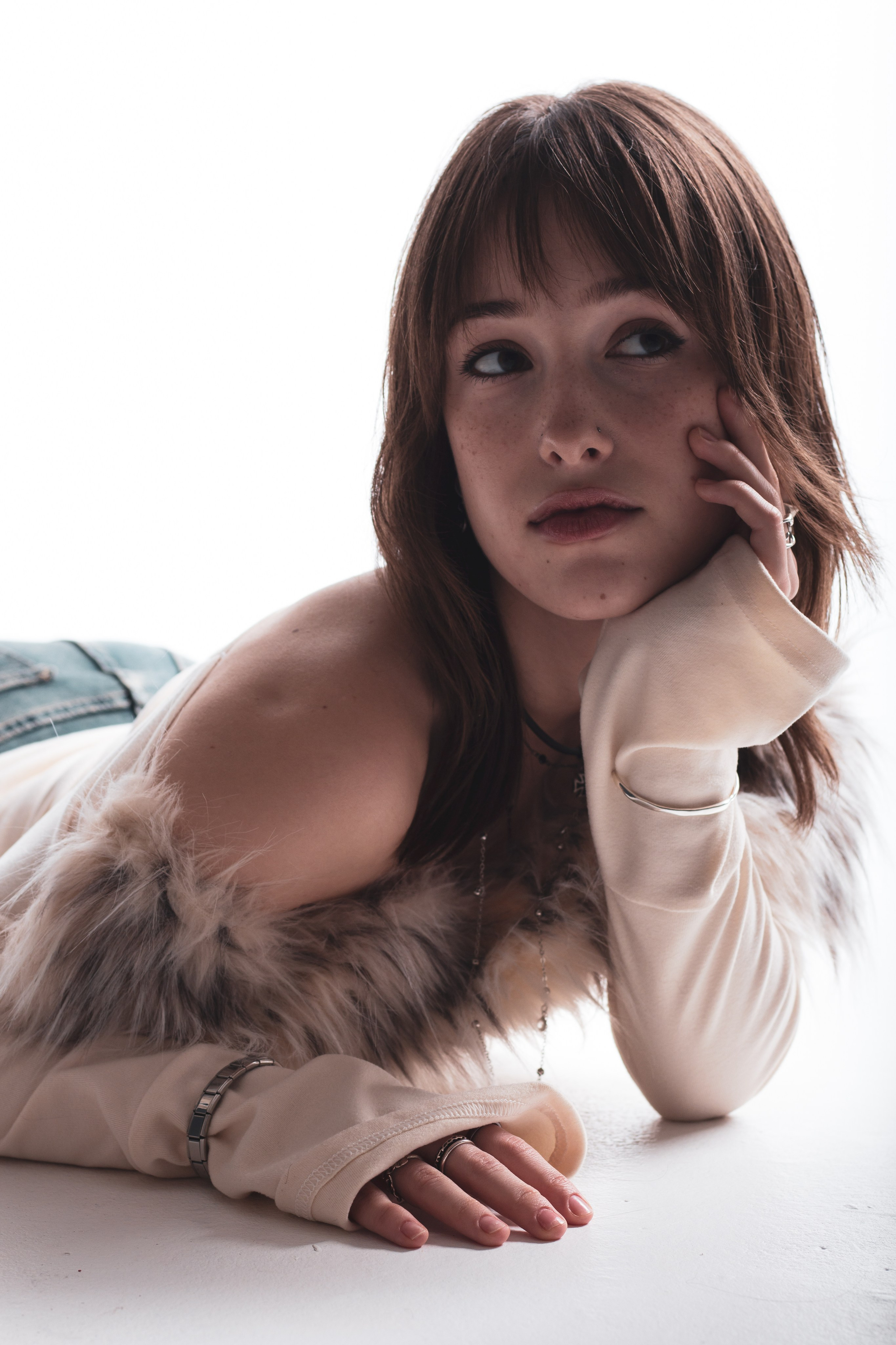 Портретная съемка — Алена. Портретный фотограф в Орле. Готовые фото за 3 дня! Помощь в позировании. Советы по организации